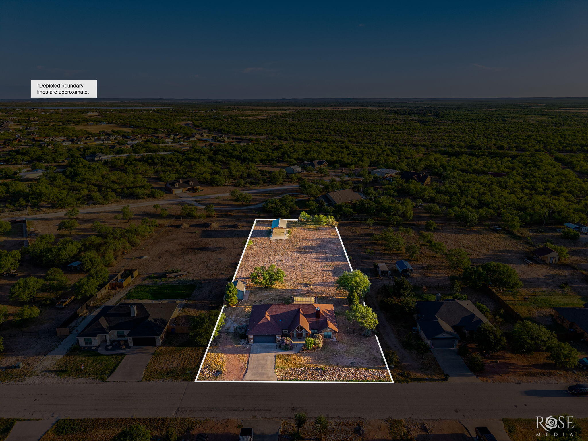 7820 Elk Run Property Photo 37