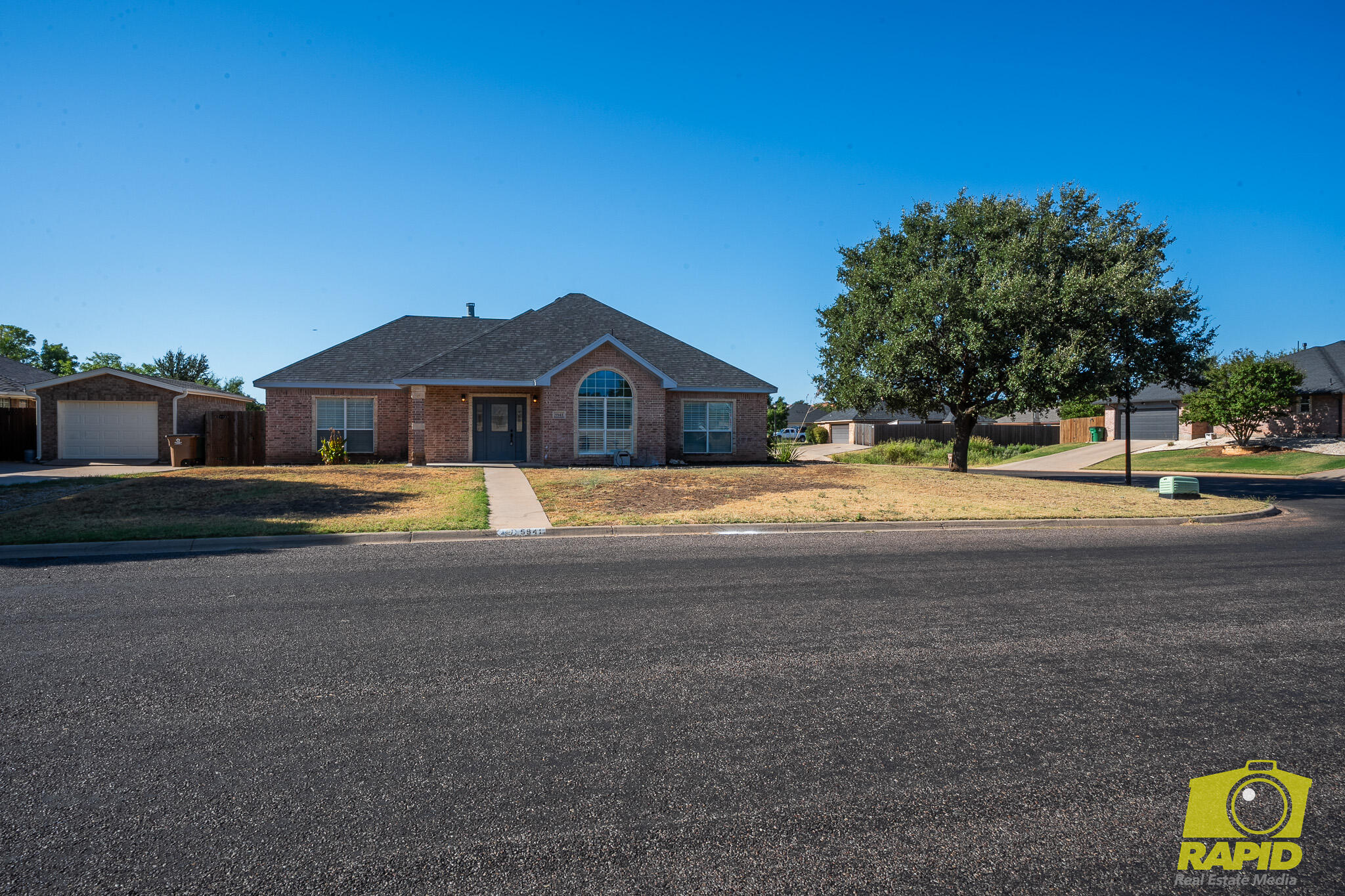 5941 Stratford Avenue Property Photo 3