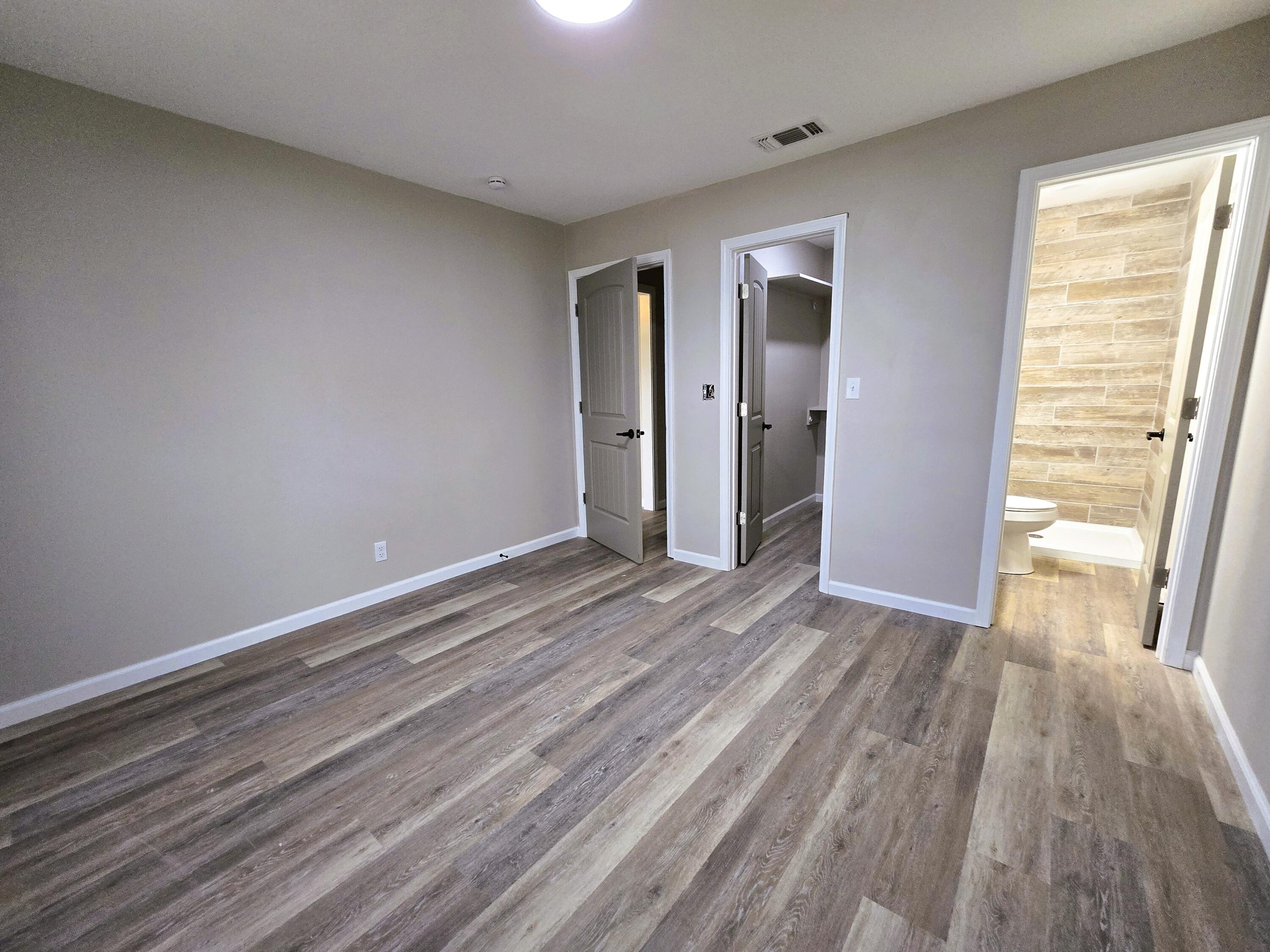 2710 Bowie Street Property Photo 10