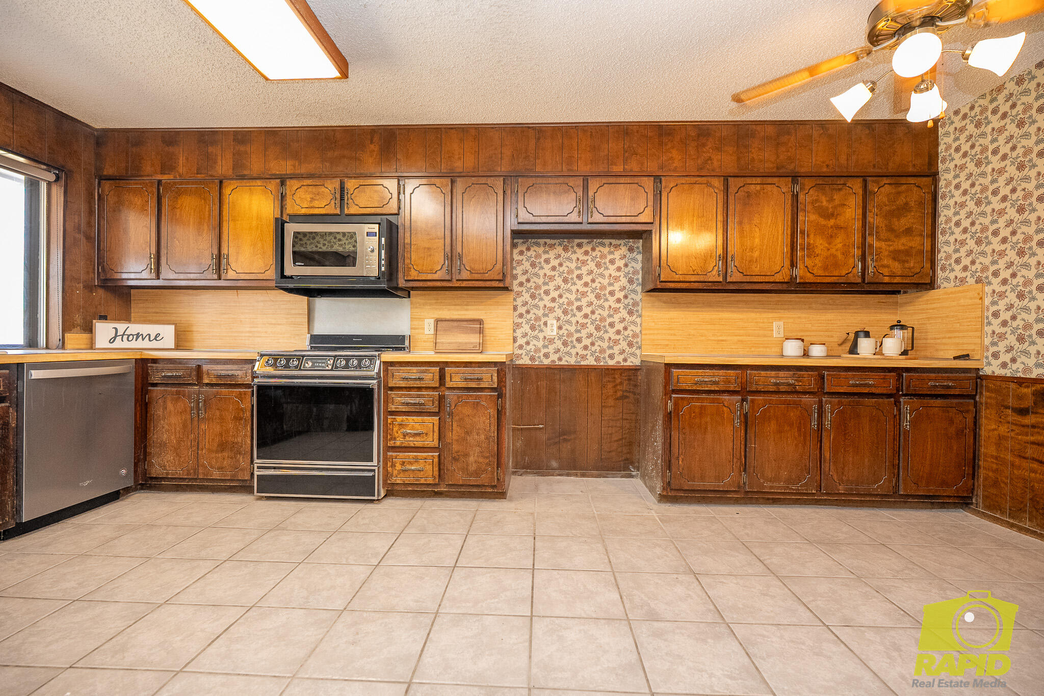 3002 Sierra Drive Property Photo 13