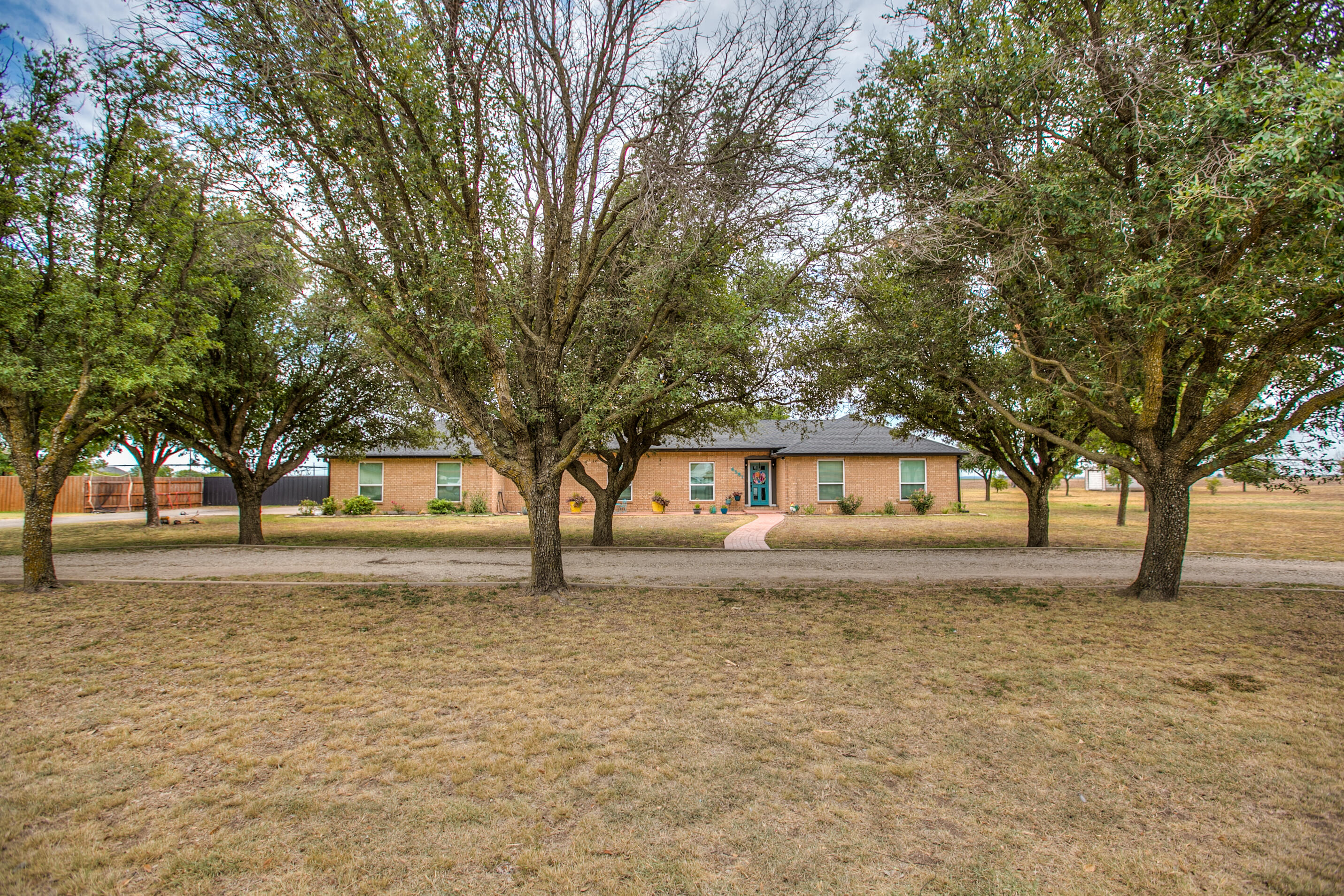 6581 Plain View Drive Property Photo 2
