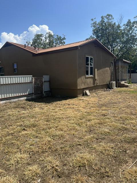 300 E Ave Avenue Property Photo 4