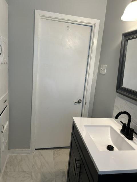 300 E Ave Avenue Property Photo 10