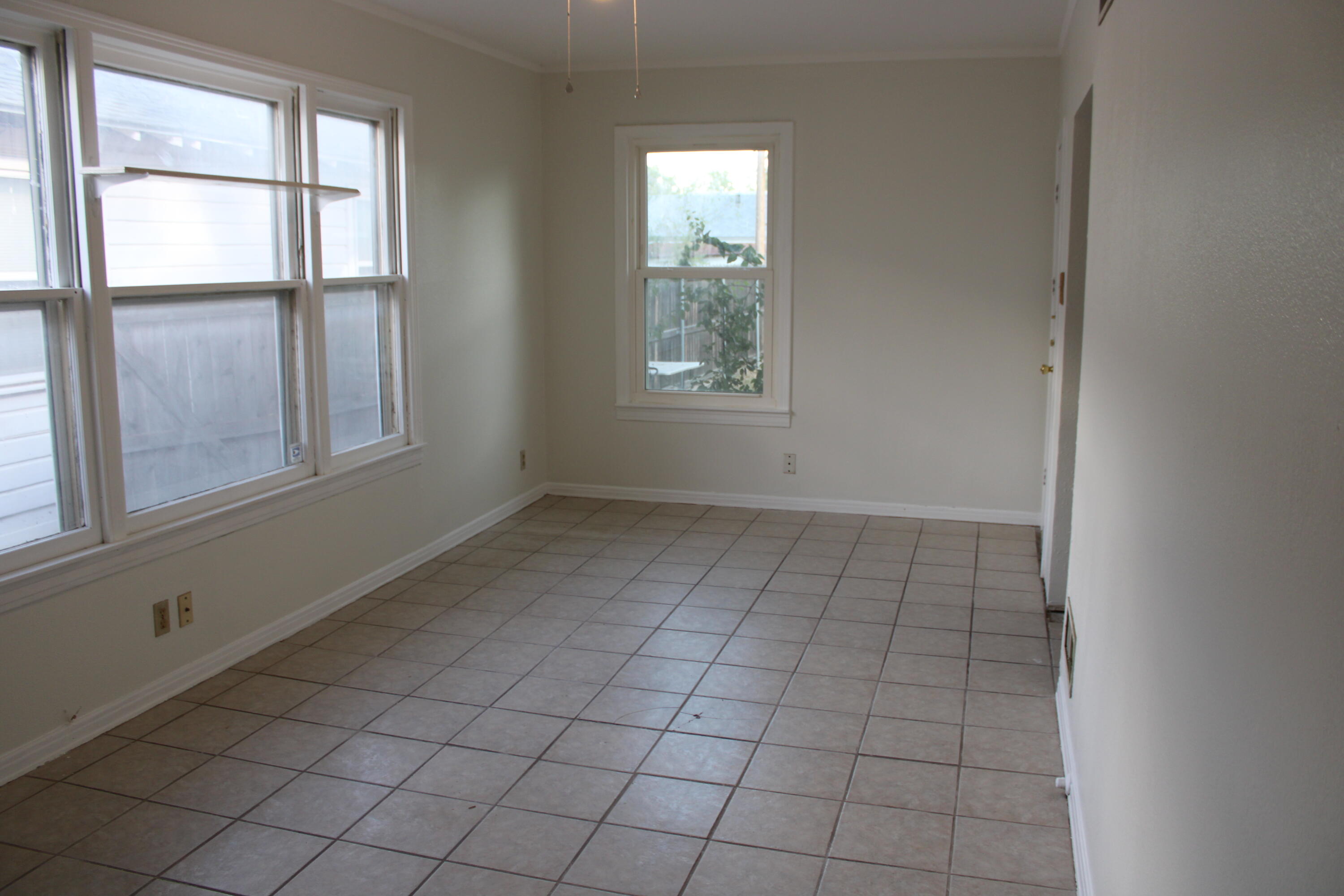 2105 W Ave K Property Photo 6