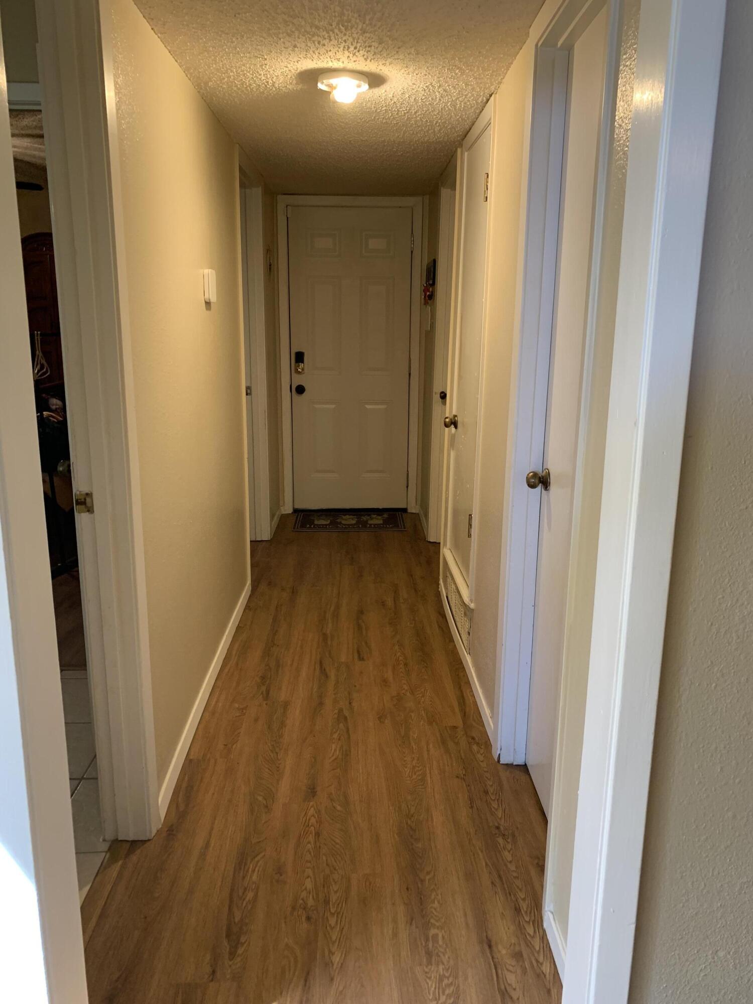 2620 Sunset Drive Property Photo 6