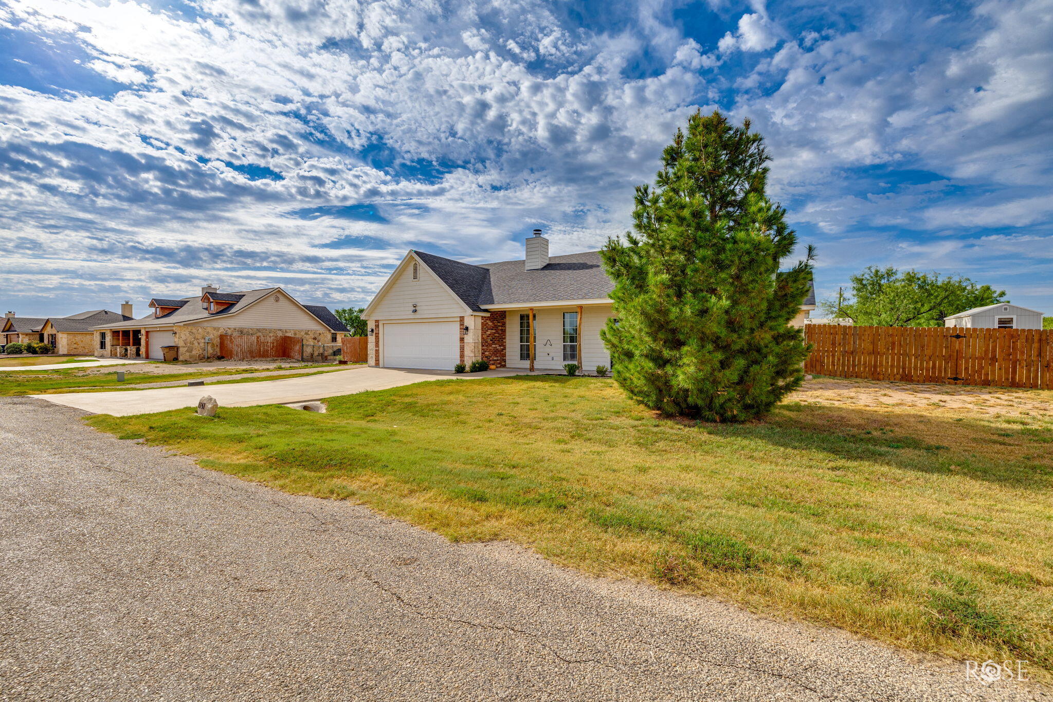 7741 Elk Run Property Photo 5