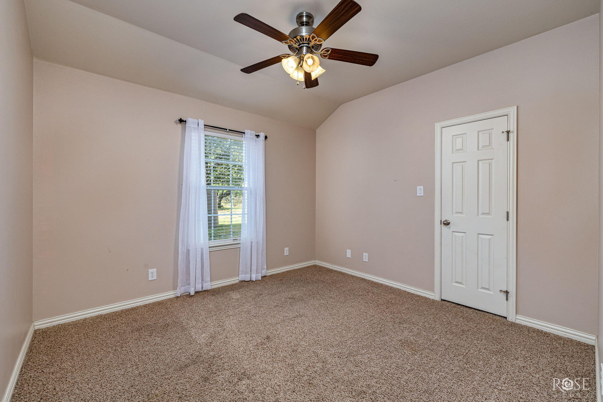 7741 Elk Run Property Photo 24