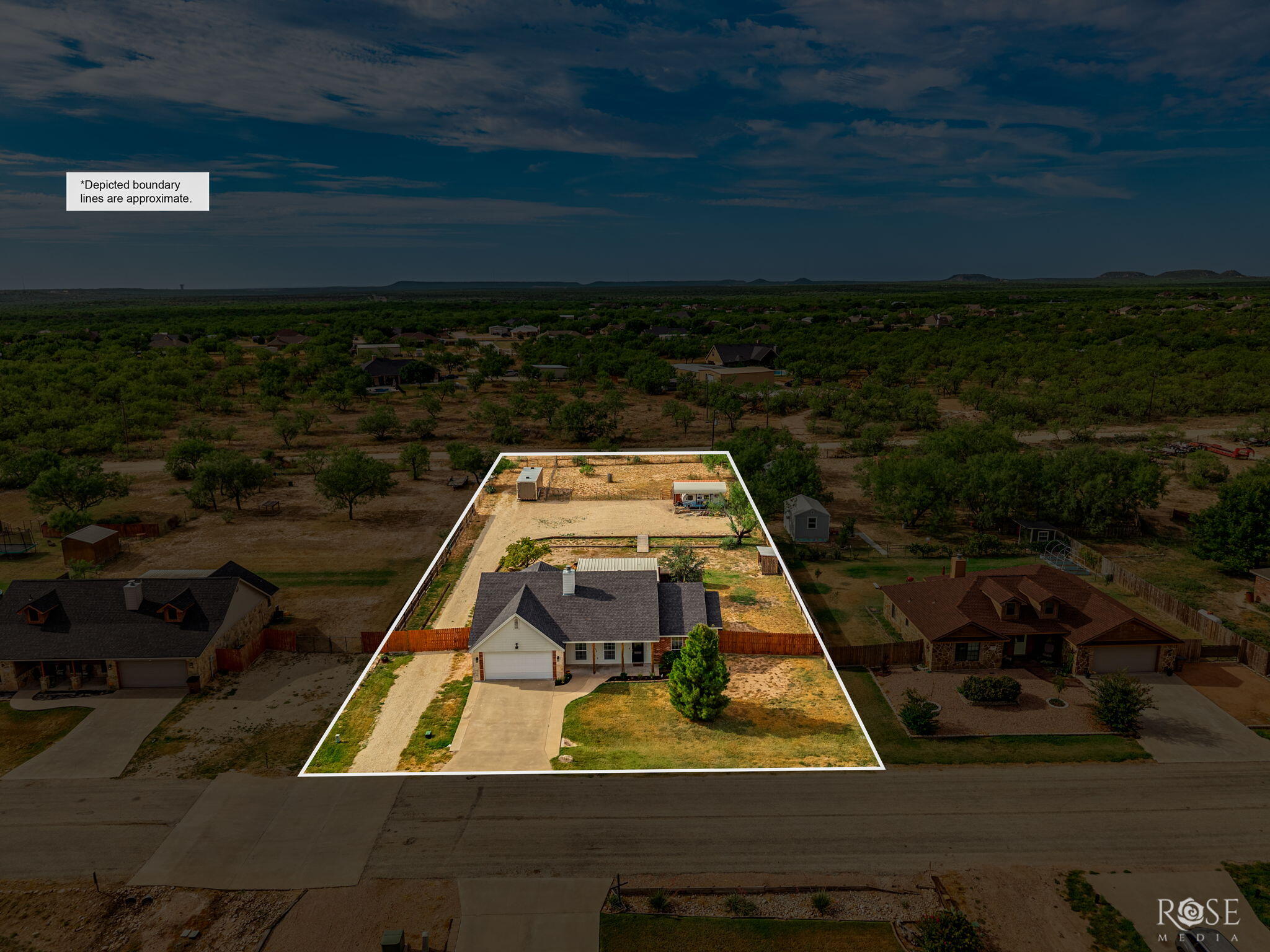 7741 Elk Run Property Photo 39