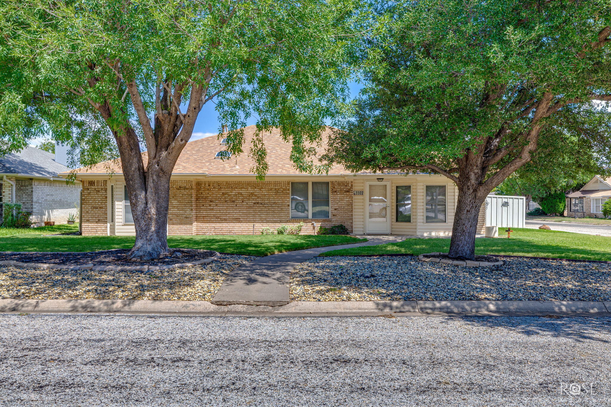 1102 Selman Court Property Photo 1