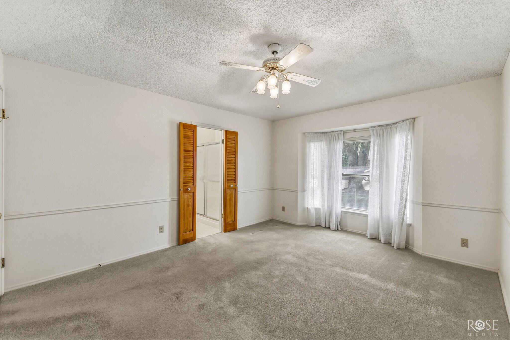 1102 Selman Court Property Photo 11