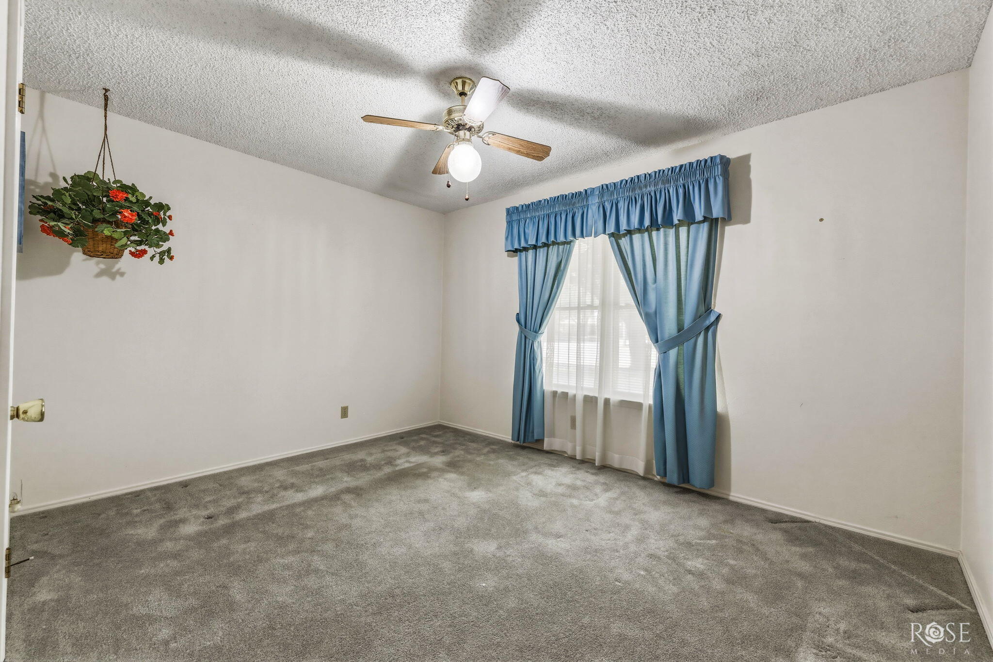1102 Selman Court Property Photo 18