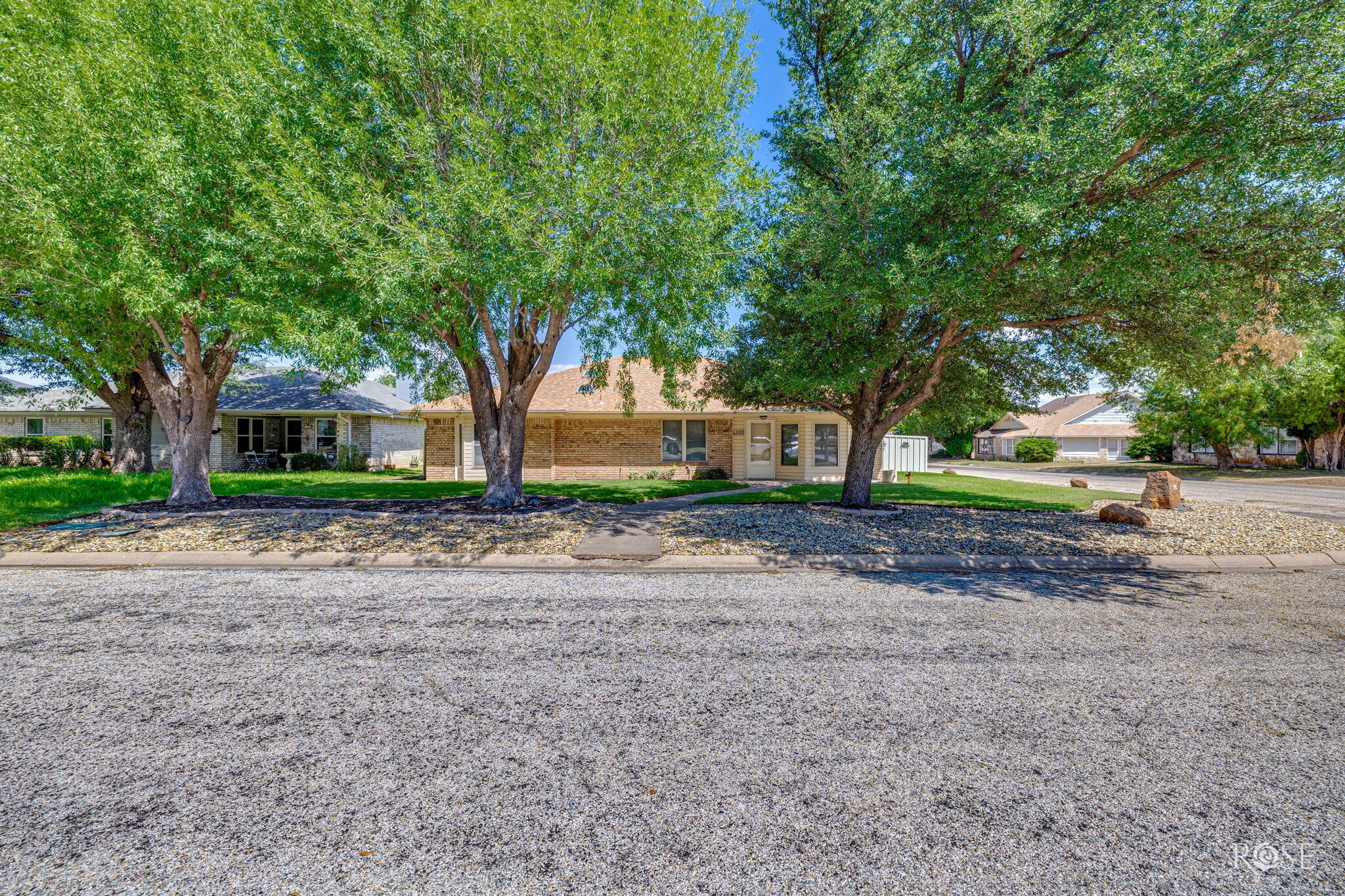 1102 Selman Court Property Photo 26