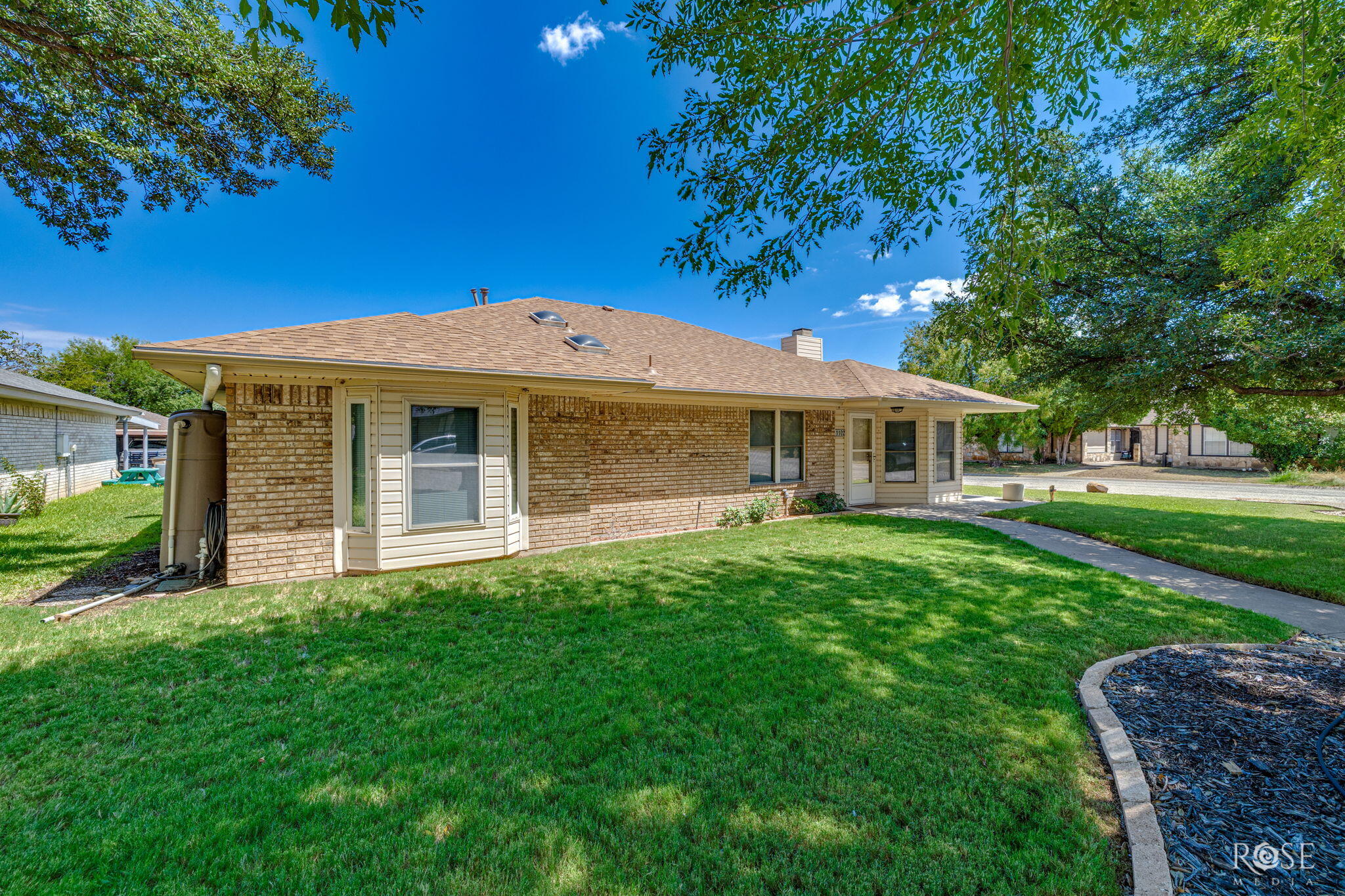 1102 Selman Court Property Photo 27