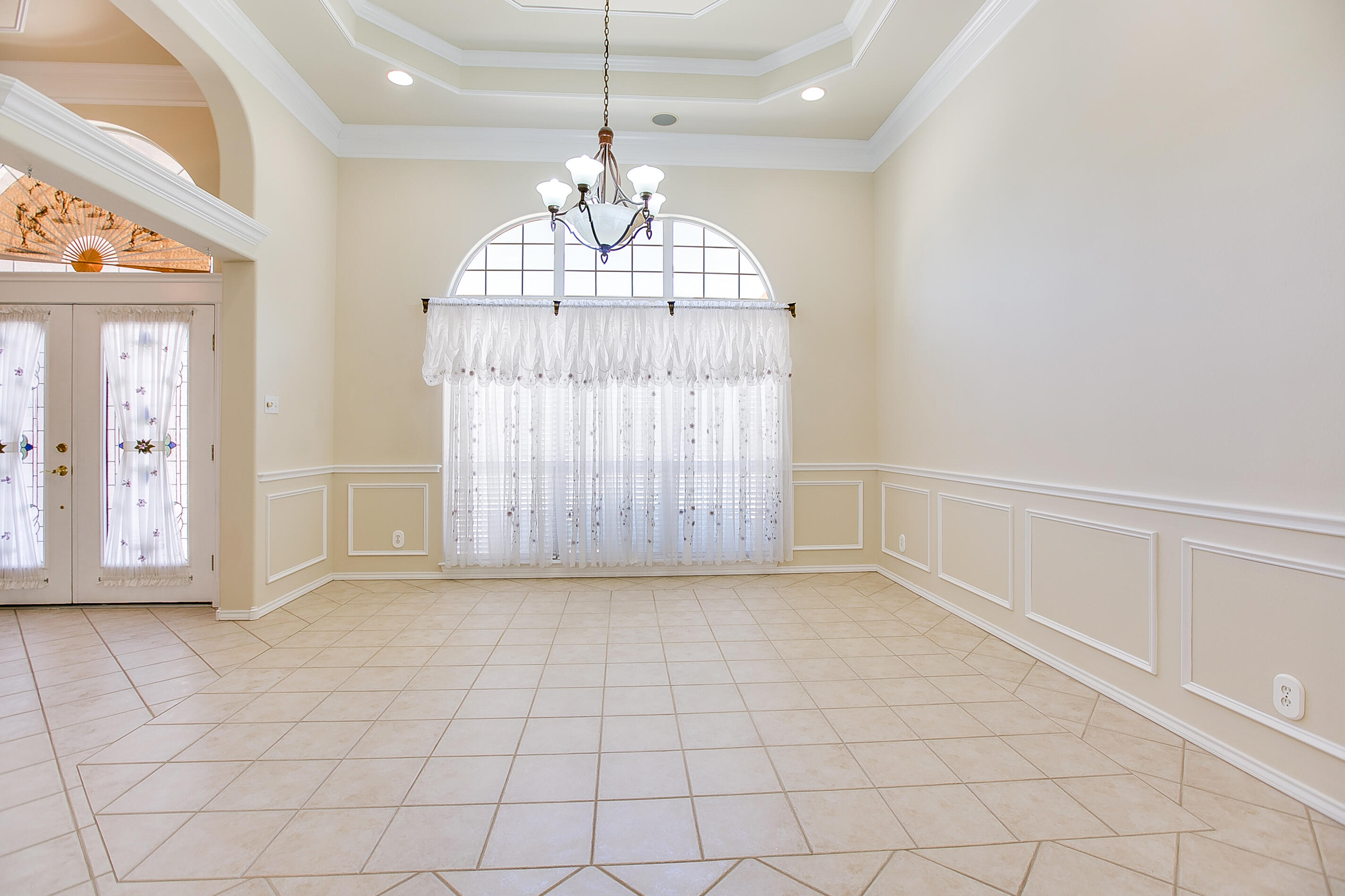 3529 Silver Spur Drive Property Photo 2