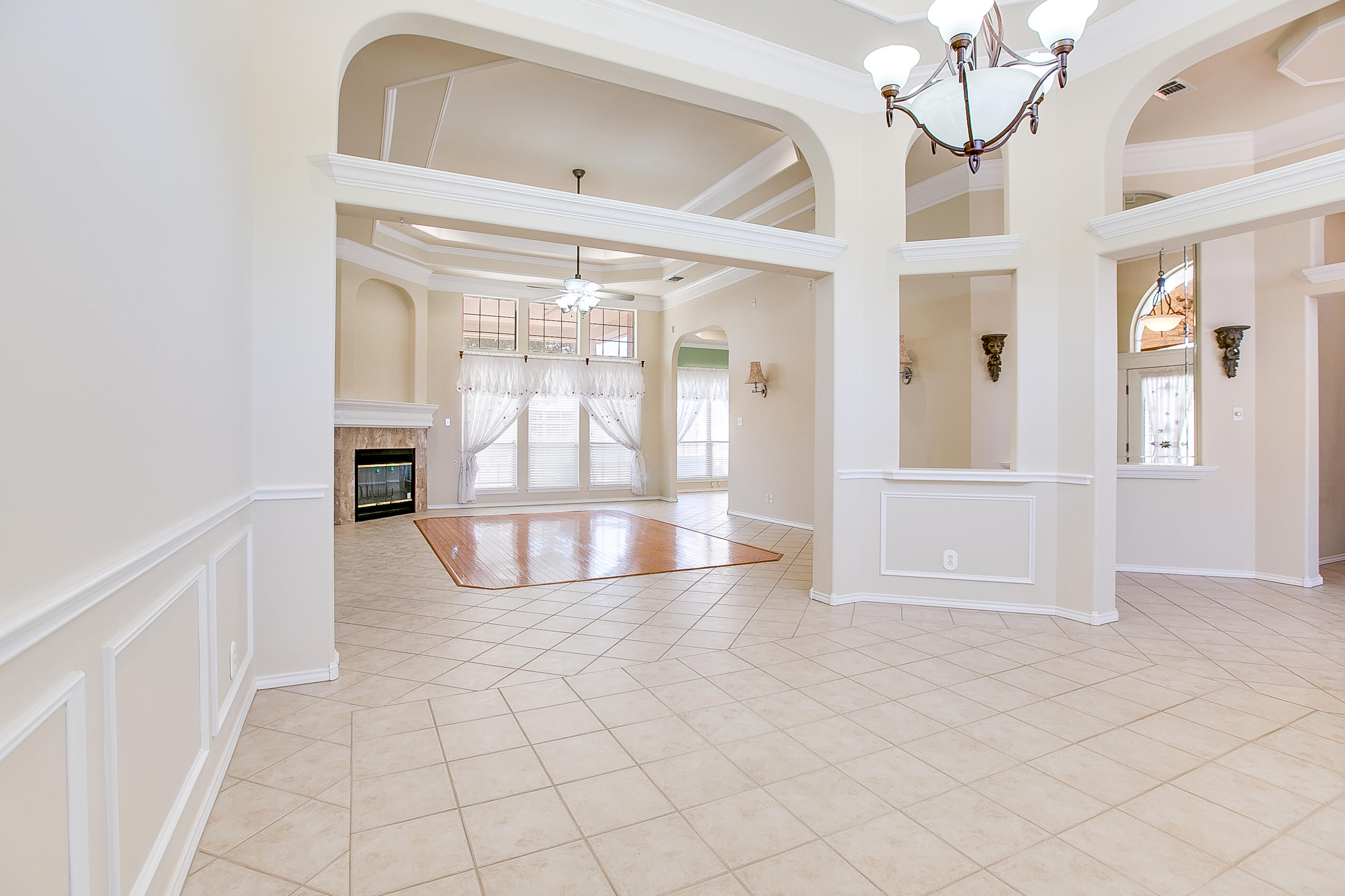 3529 Silver Spur Drive Property Photo 9
