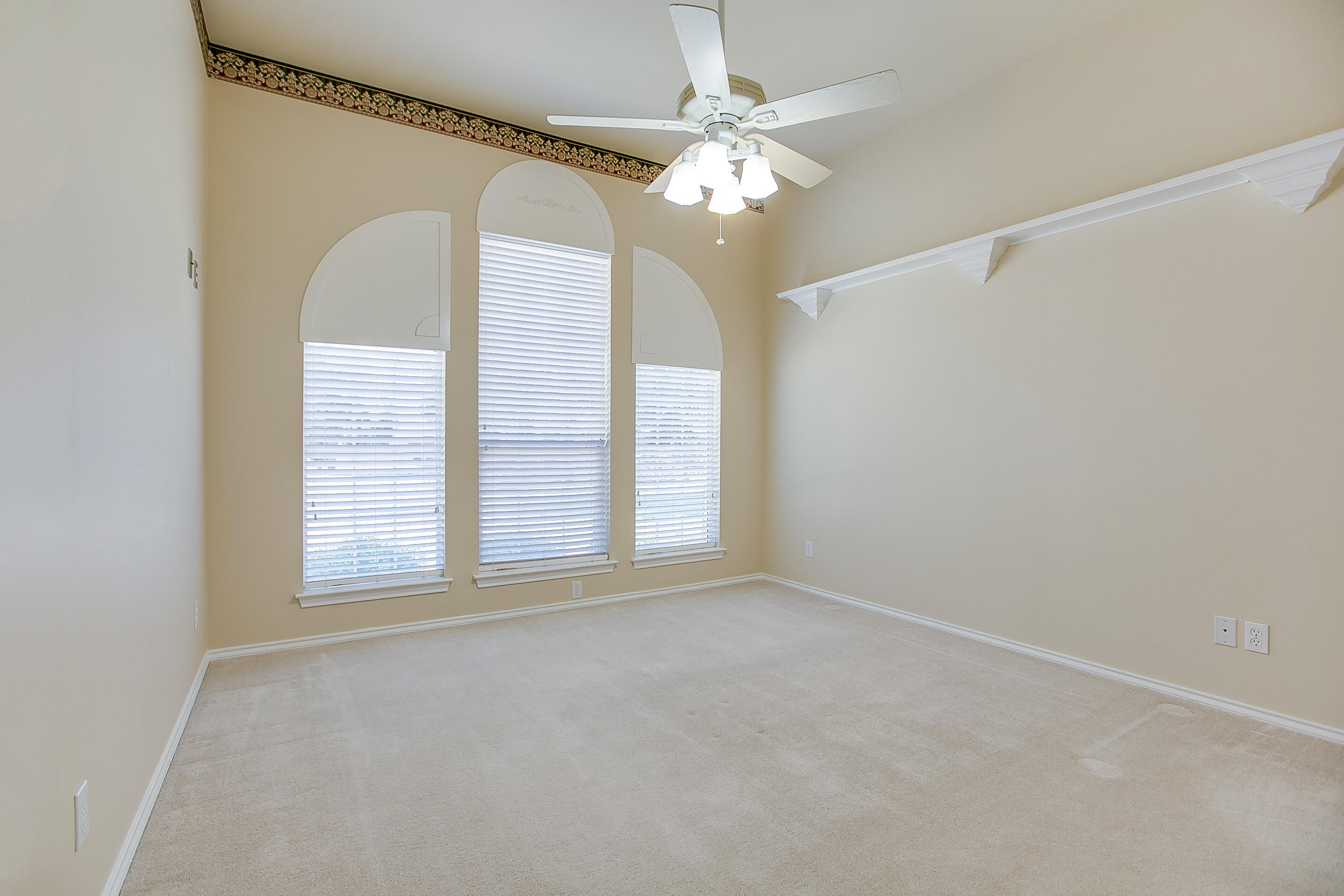 3529 Silver Spur Drive Property Photo 31