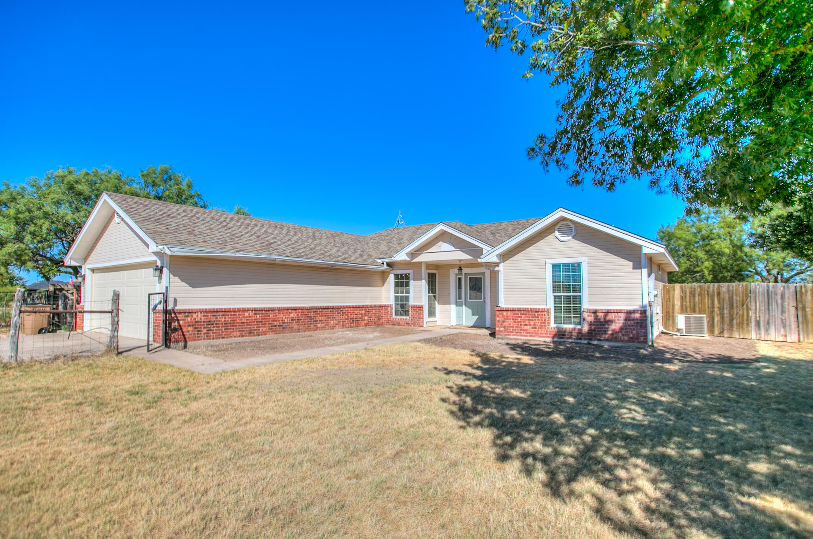 12274 Twin Lakes Lane Property Photo 5