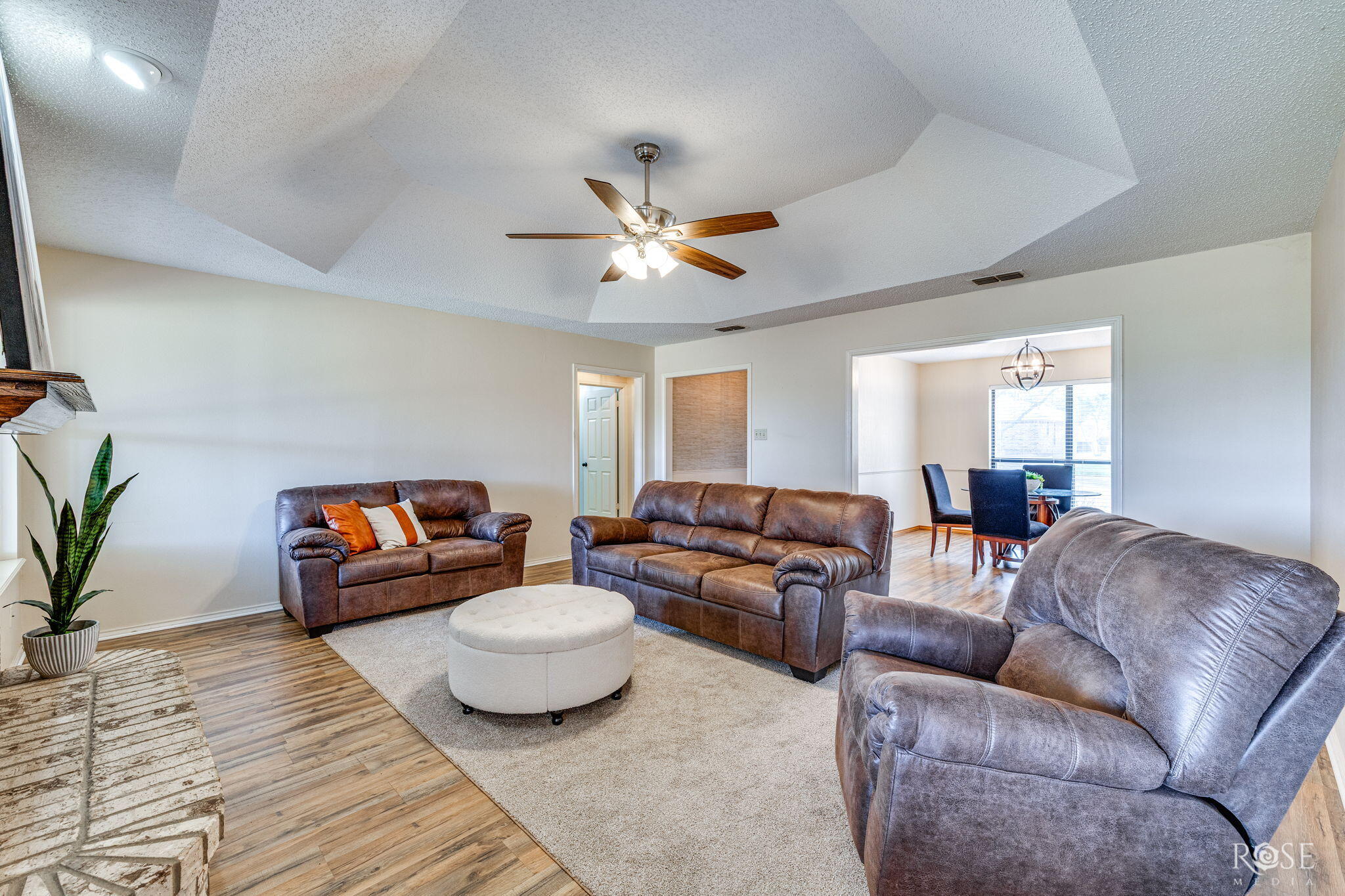 4022 Shefflera Drive Property Photo 4