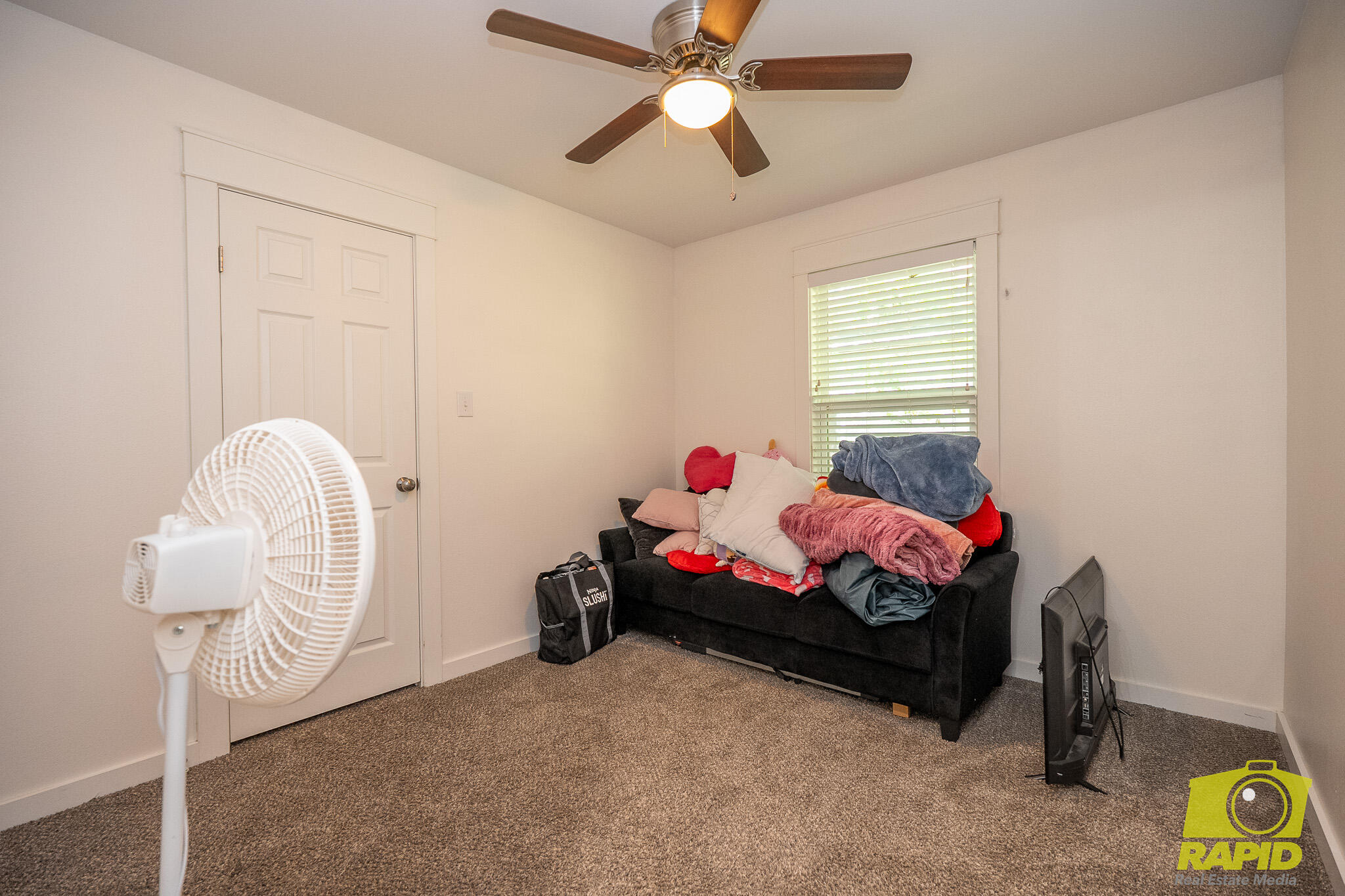 2707 N Magdalen Street Property Photo 20