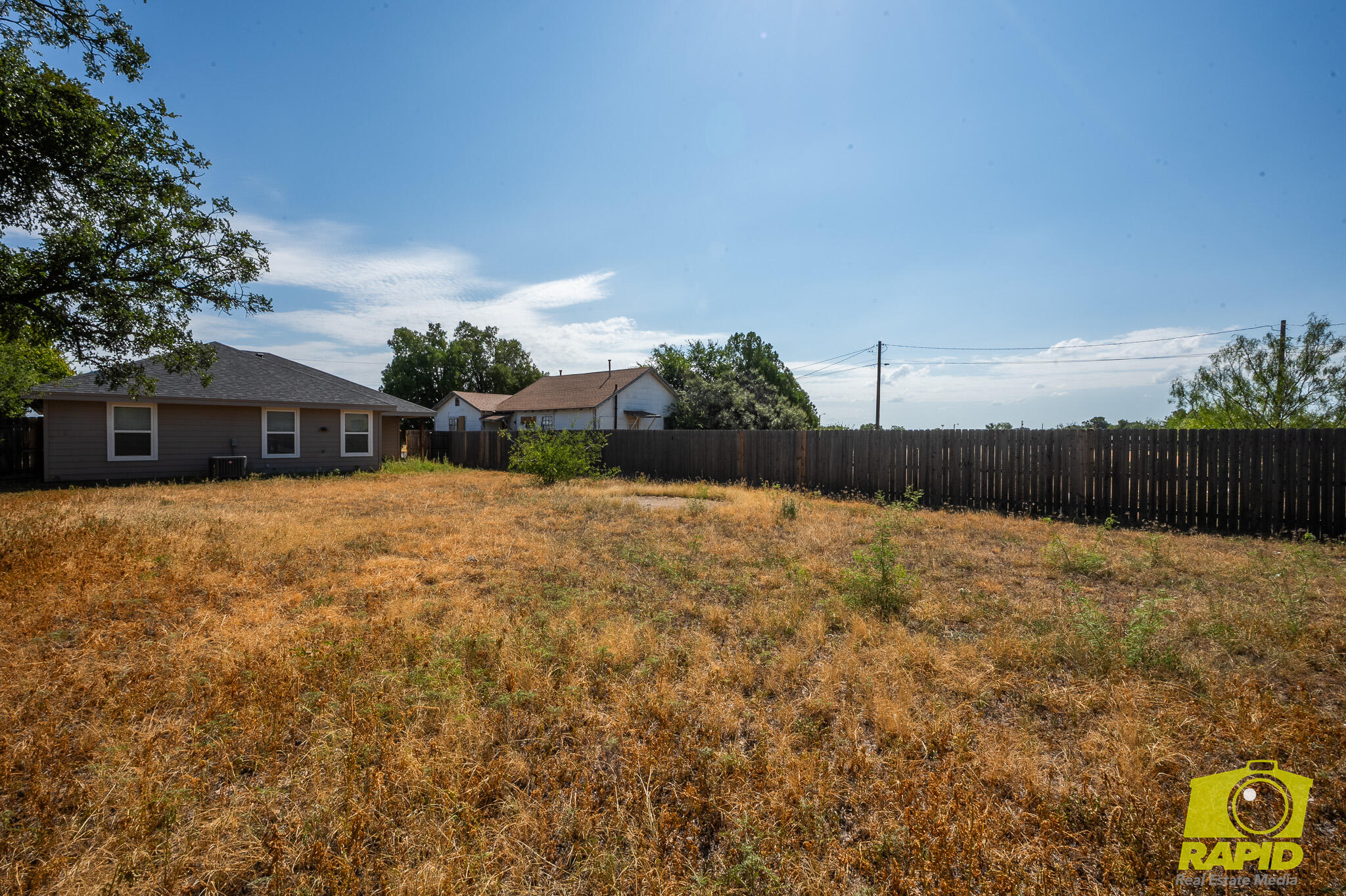 2707 N Magdalen Street Property Photo 24