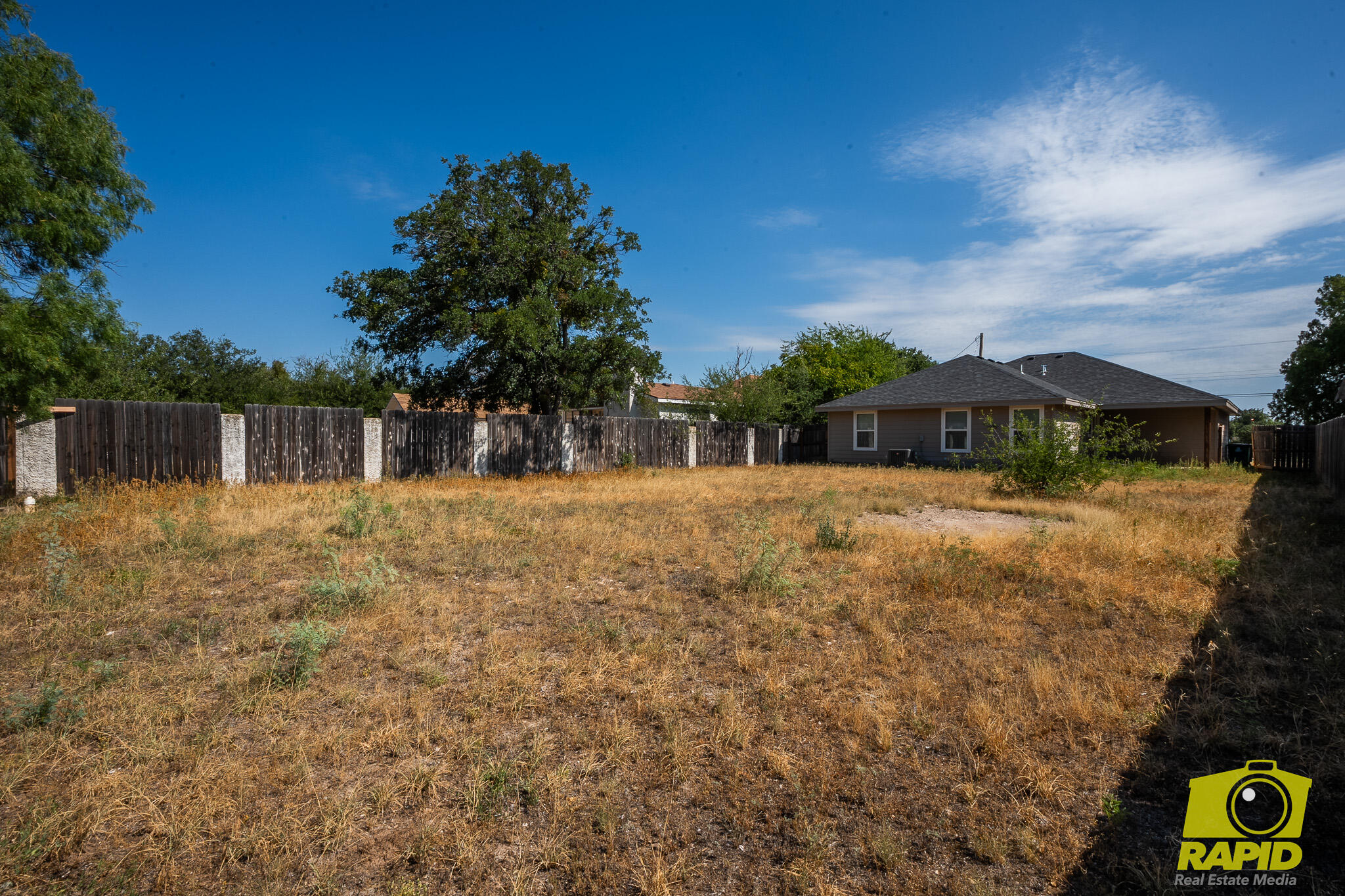 2707 N Magdalen Street Property Photo 25