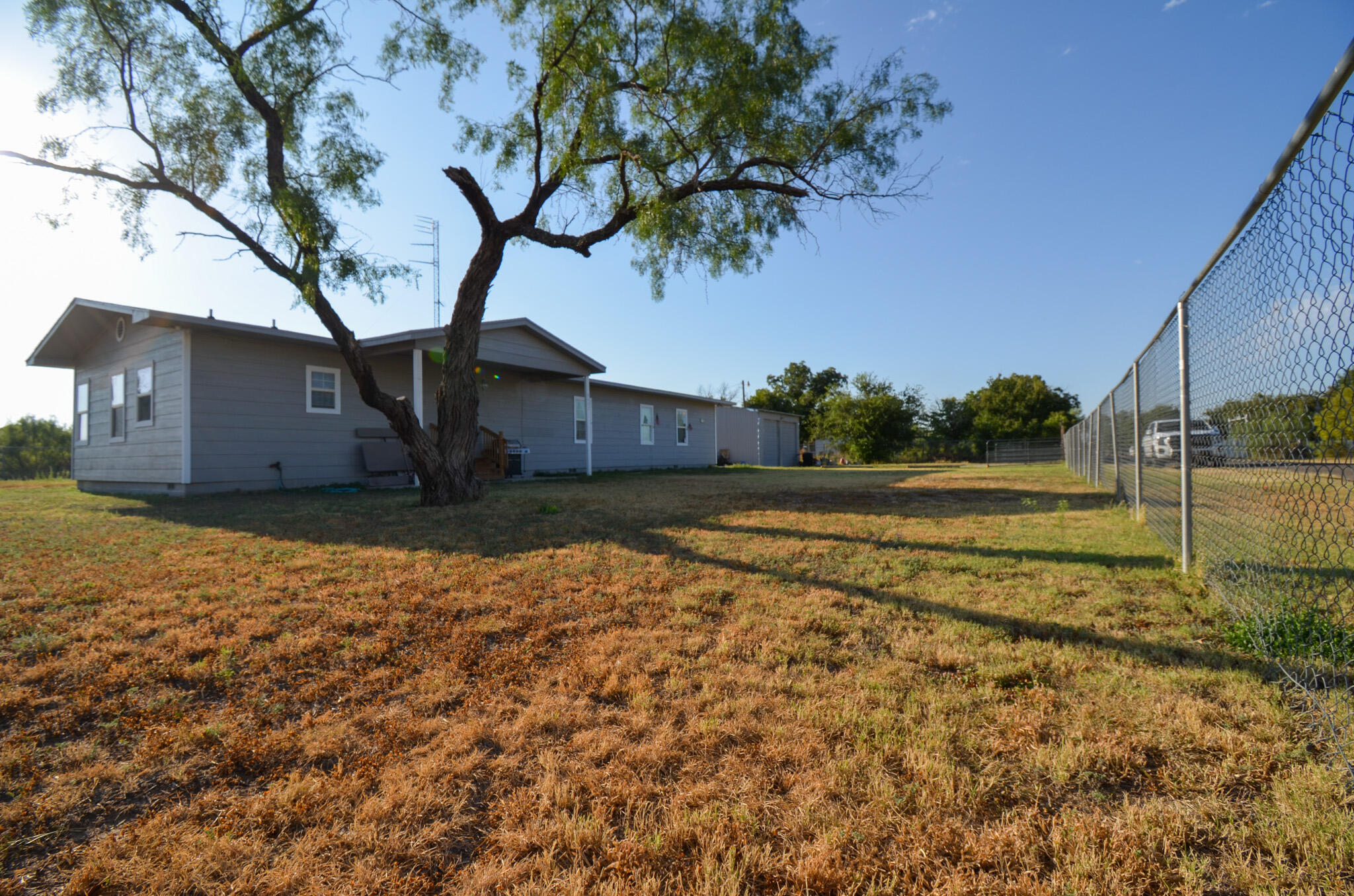 8682 Petunia Avenue Property Photo 1