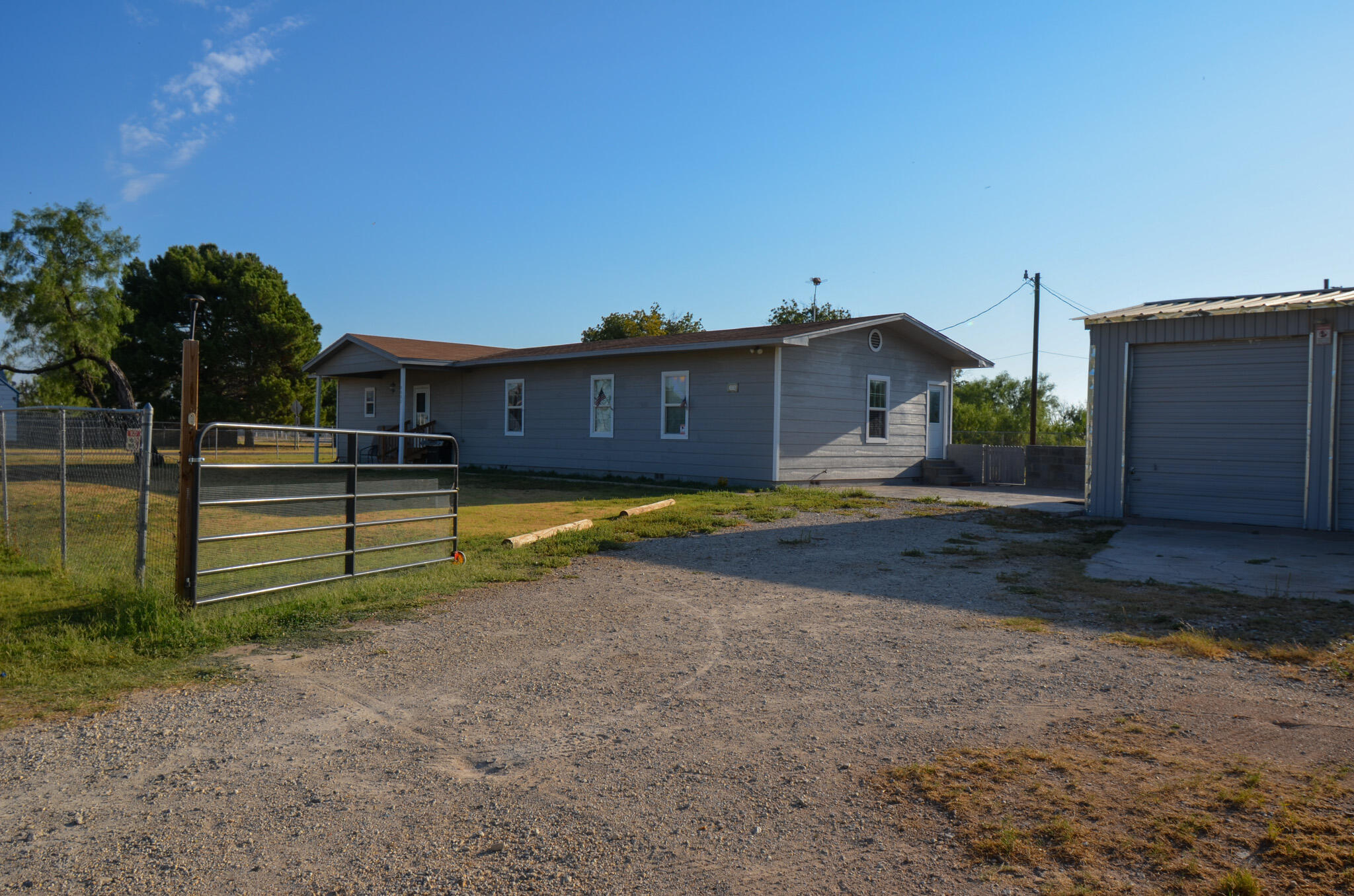 8682 Petunia Avenue Property Photo 5