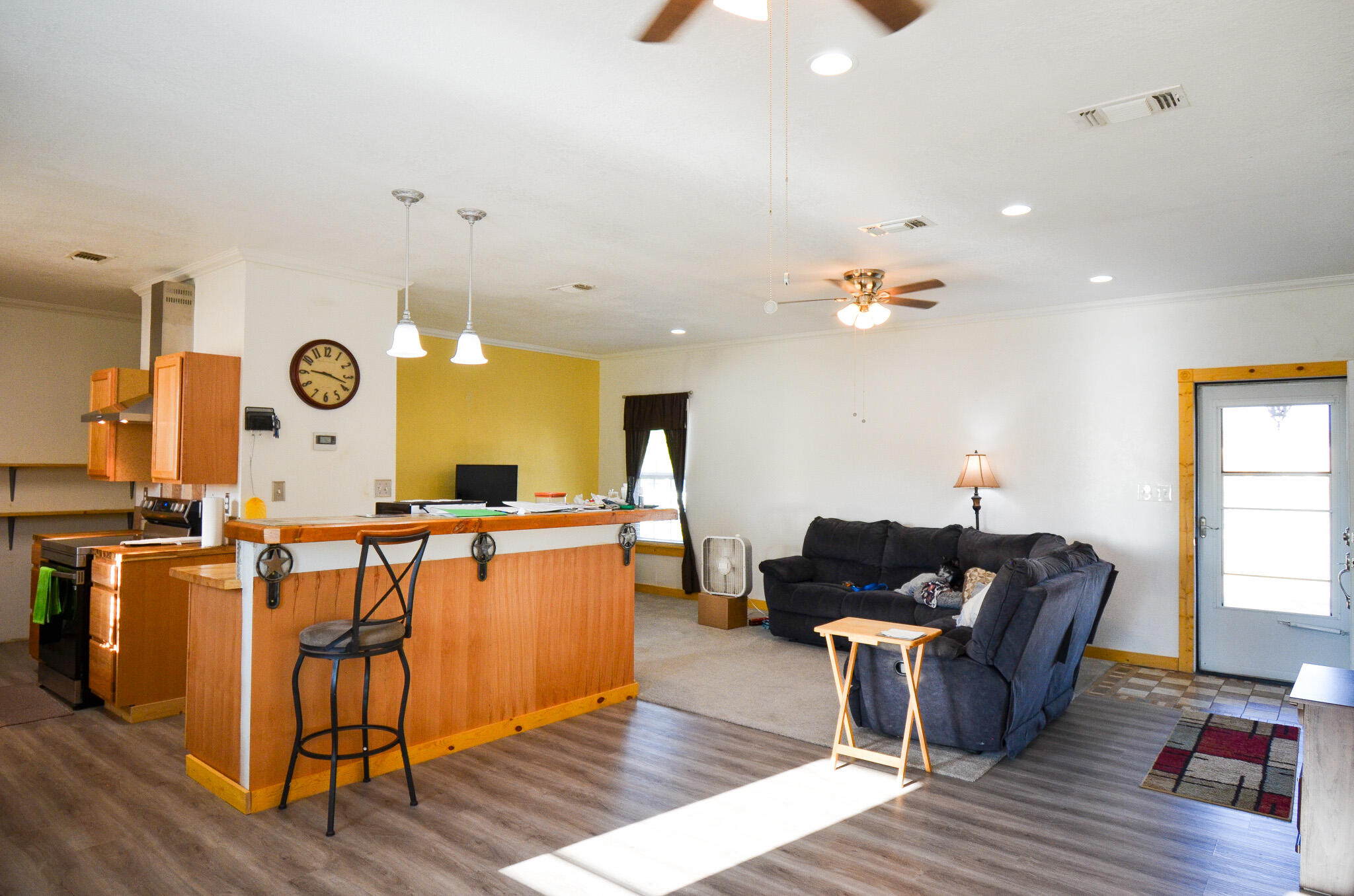 8682 Petunia Avenue Property Photo 10