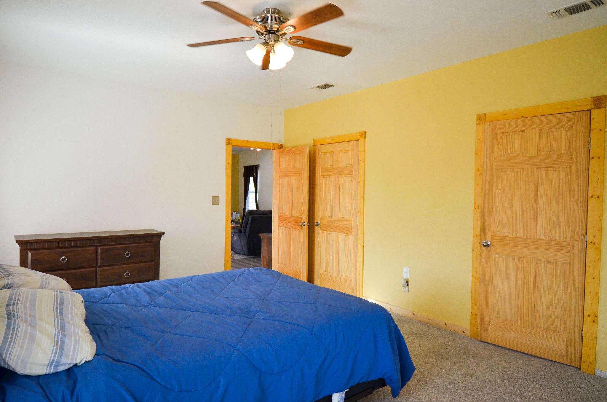 8682 Petunia Avenue Property Photo 13