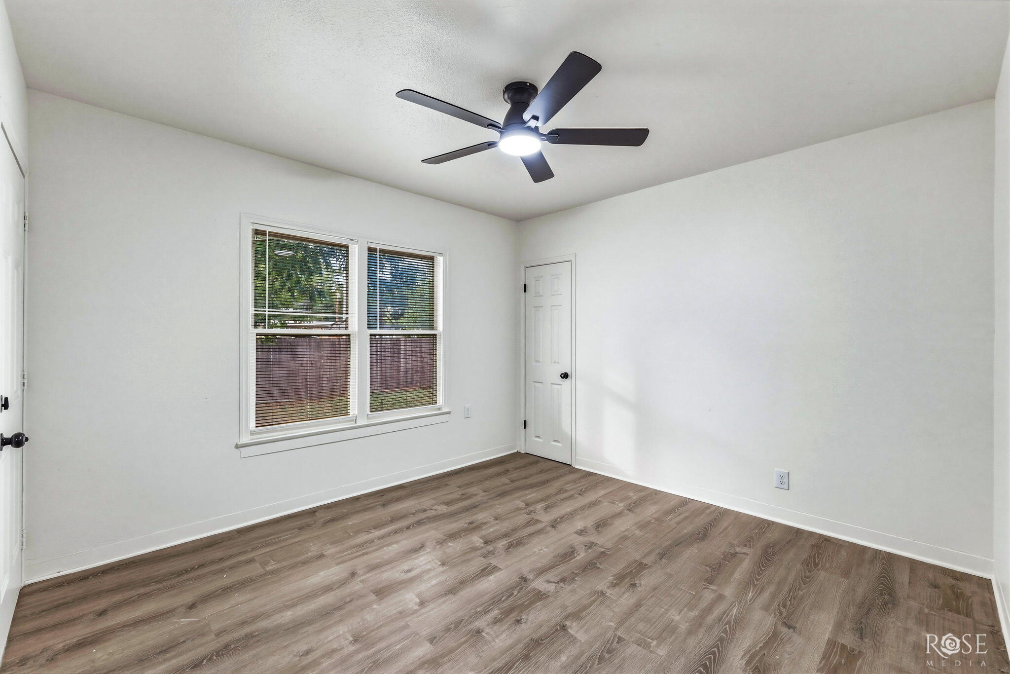 311 S Jackson Street Property Photo 15