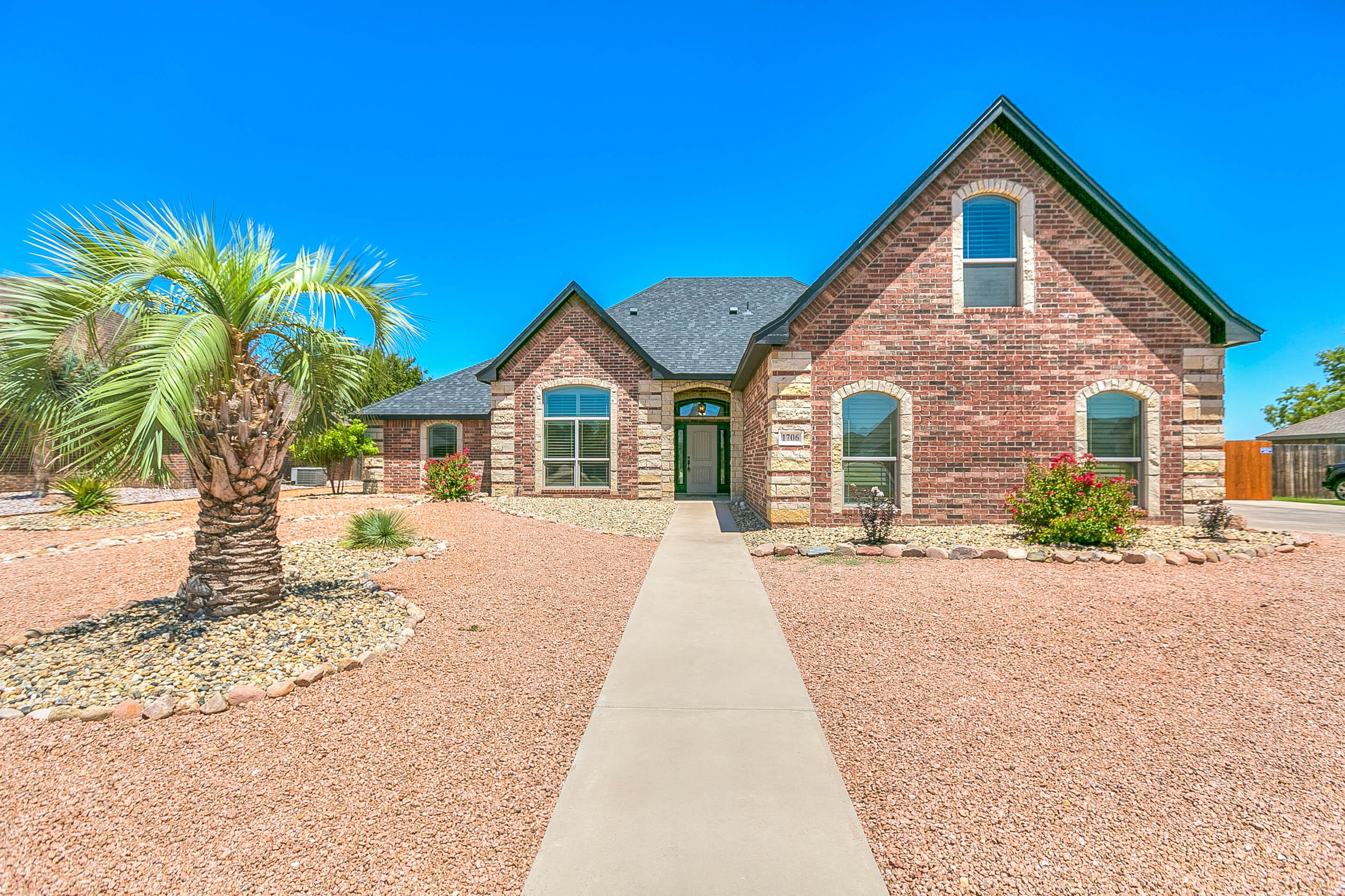 1706 Pine Valley Street Property Photo 1