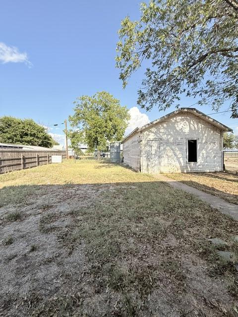 513 Pecan Street Property Photo 3