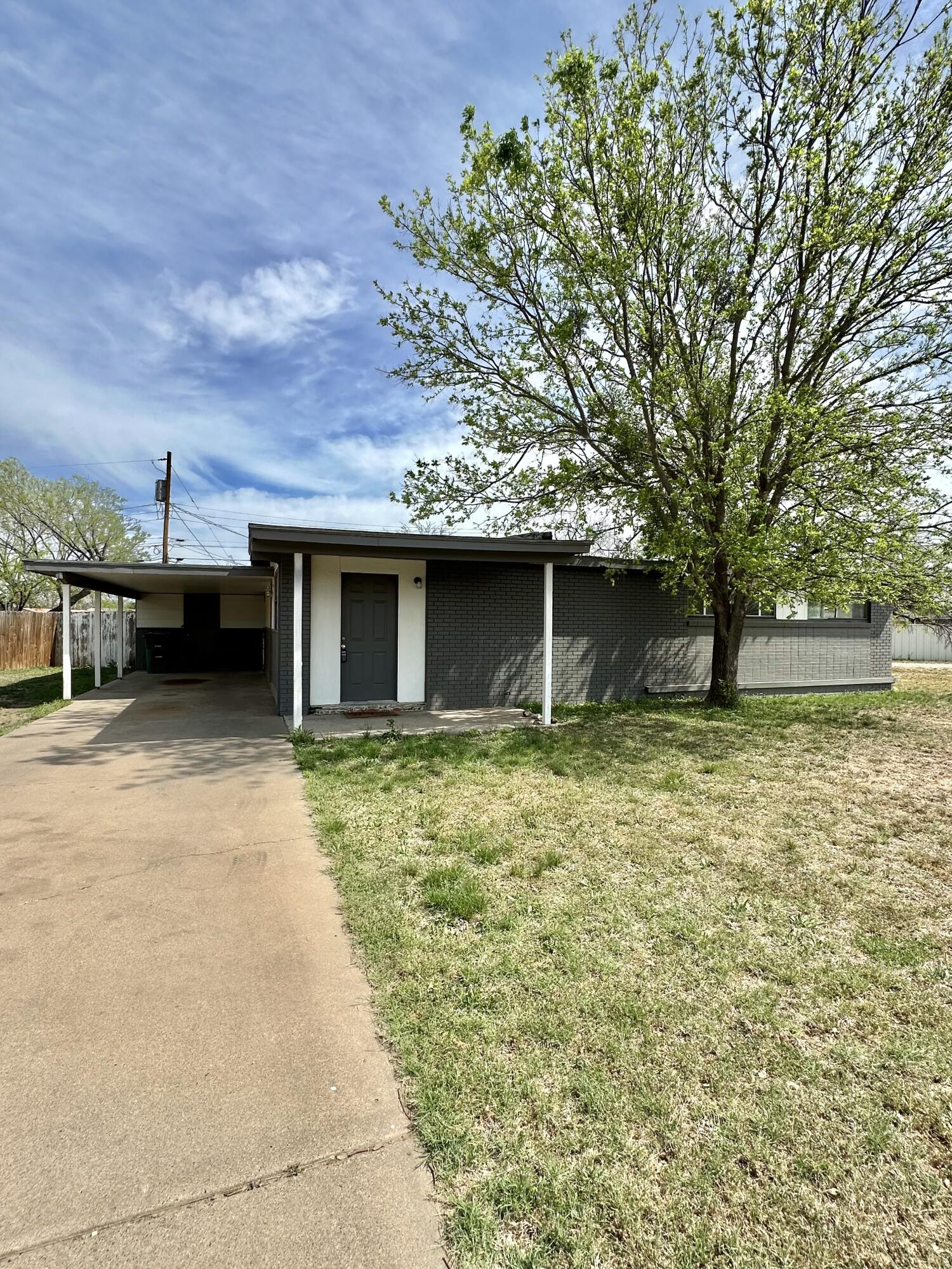 2401 Field Street Property Photo 1