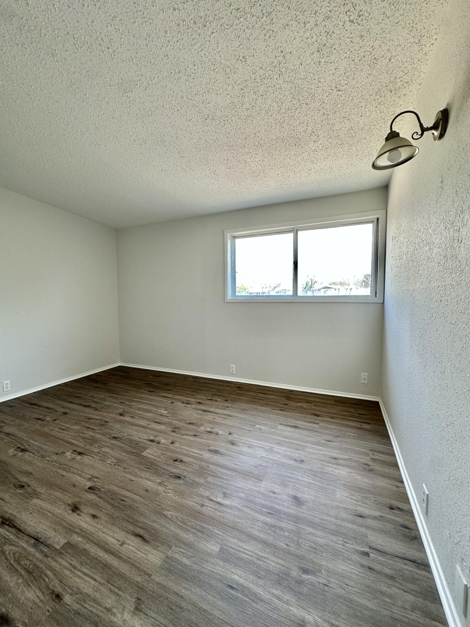 2401 Field Street Property Photo 9