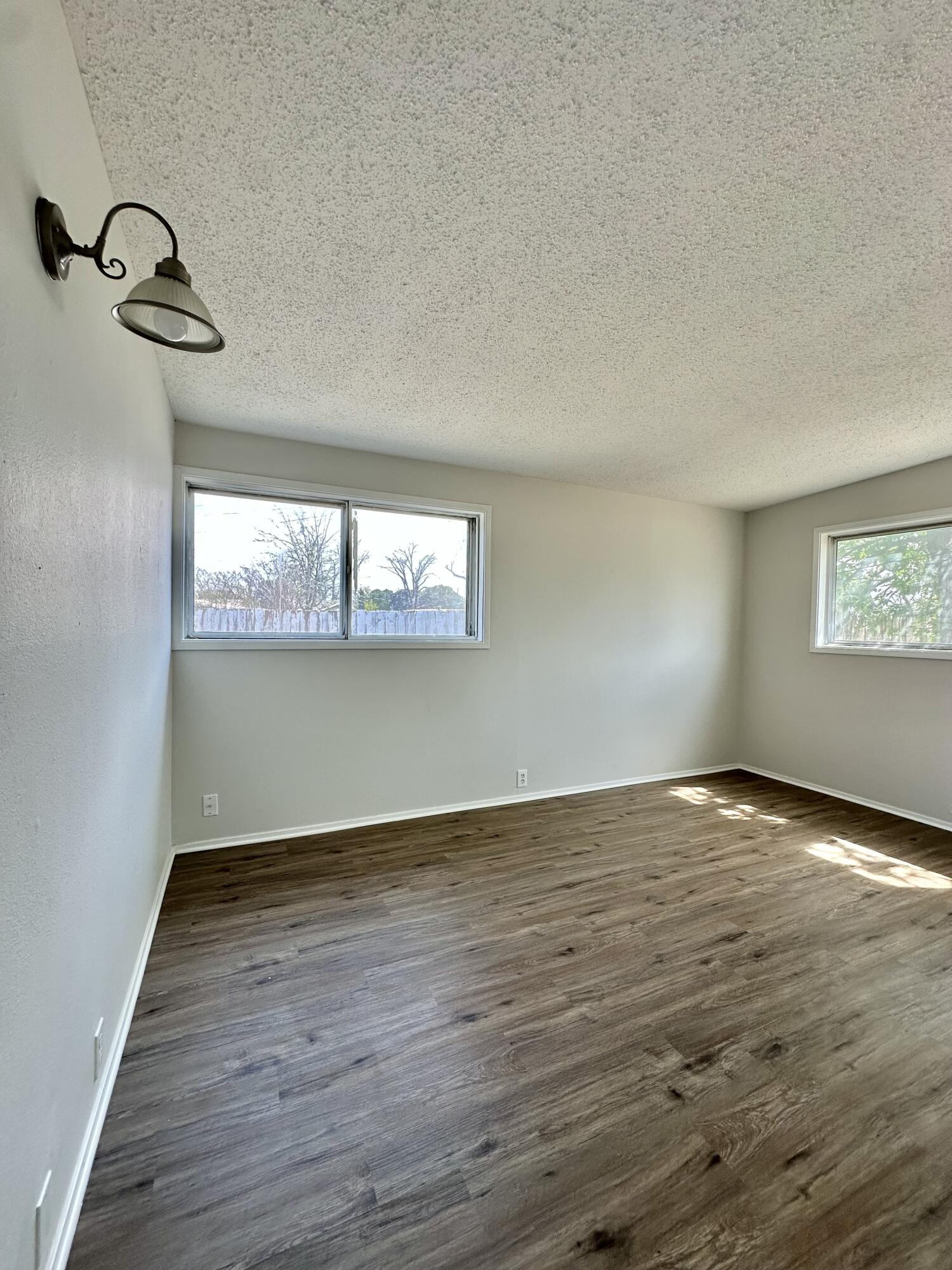 2401 Field Street Property Photo 12