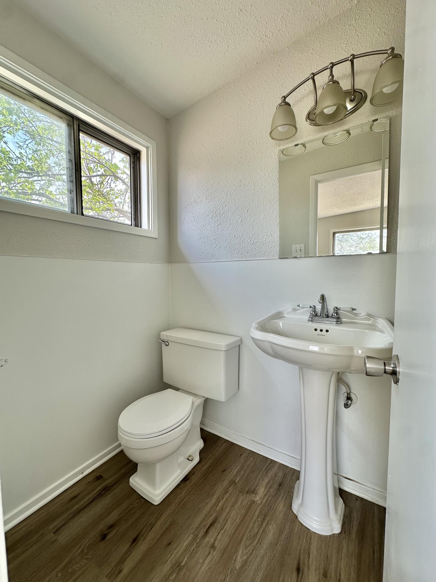 2401 Field Street Property Photo 17
