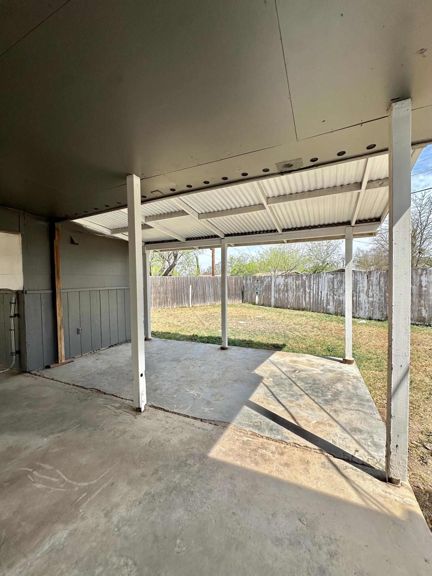 2401 Field Street Property Photo 19
