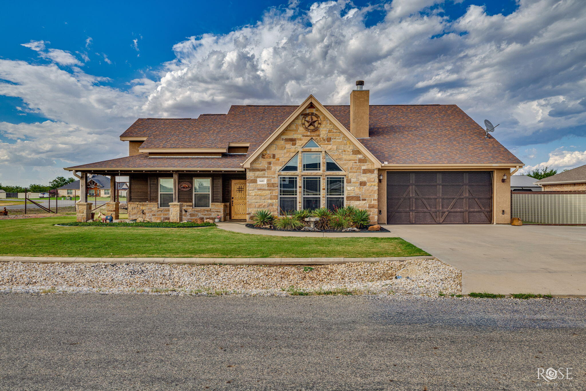 8482 Panther Path Property Photo 1