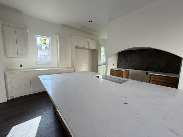 717 Montecito Drive Property Photo 3
