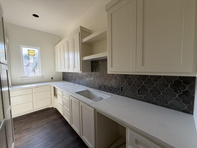 717 Montecito Drive Property Photo 6