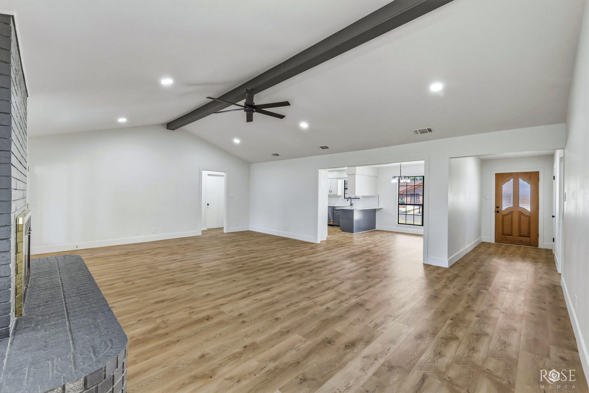 3209 Alta Vista Lane Property Photo 9