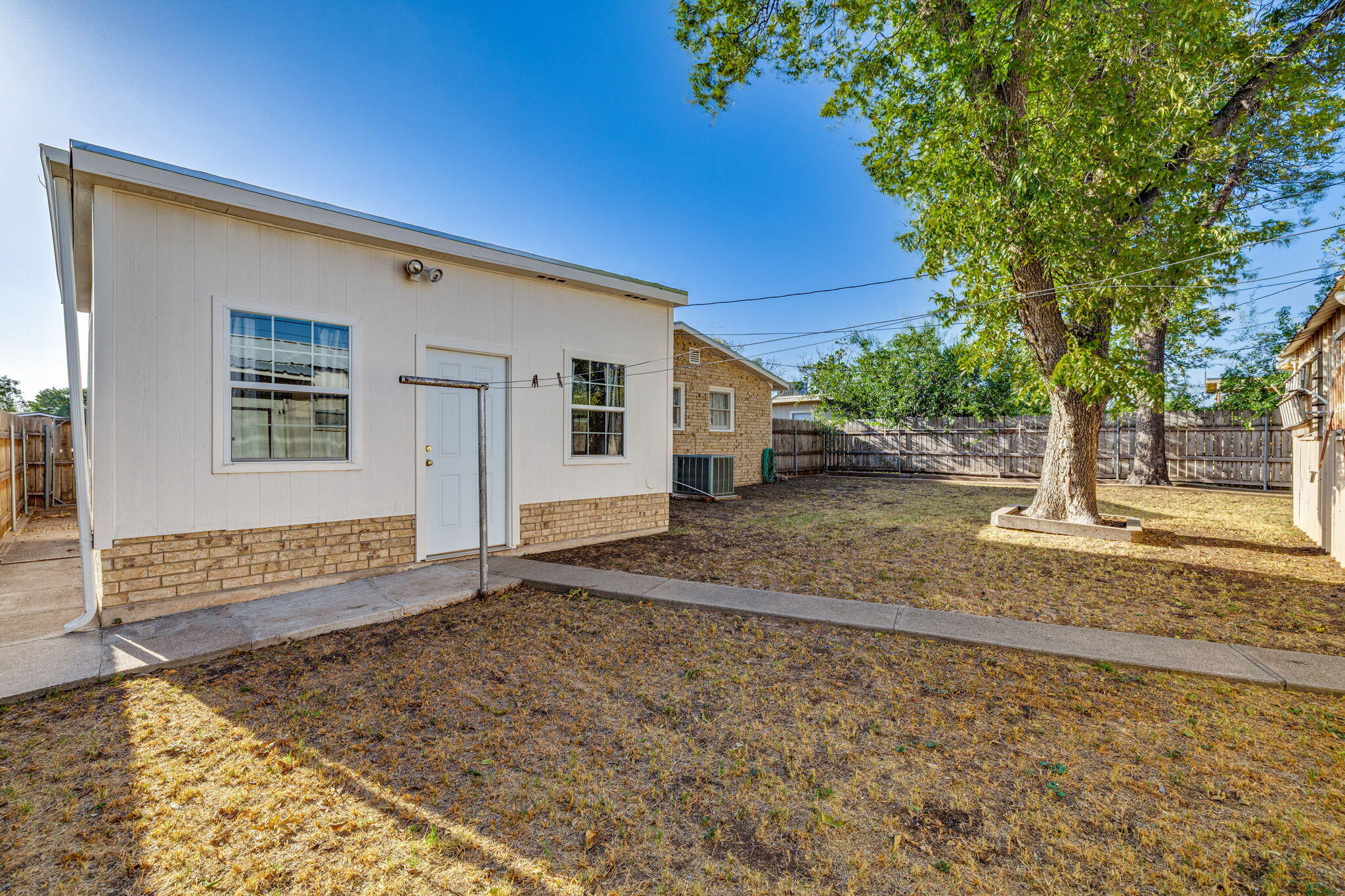 2936 Field Street Property Photo 28