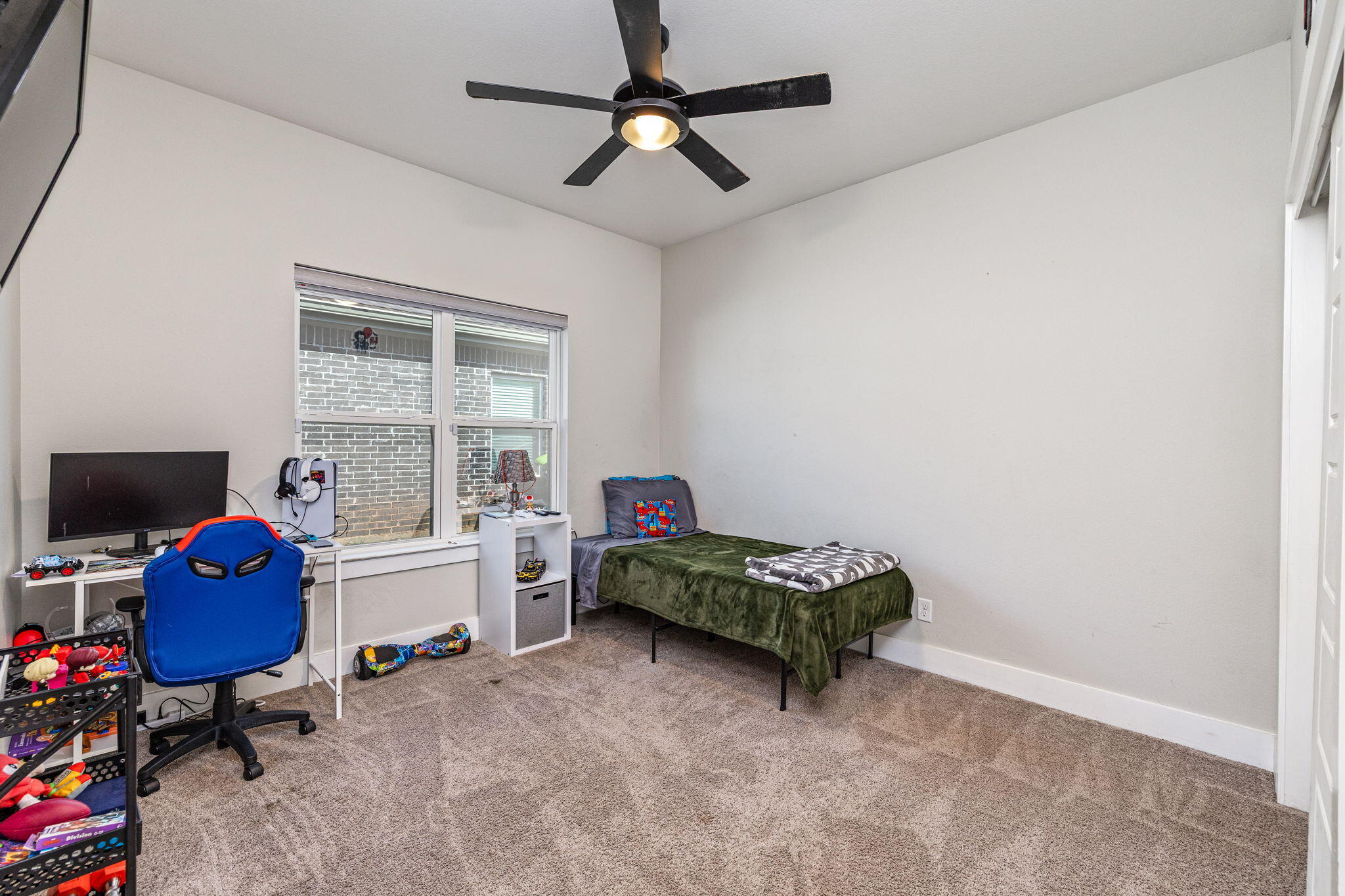1624 Amberton Parkway Property Photo 22