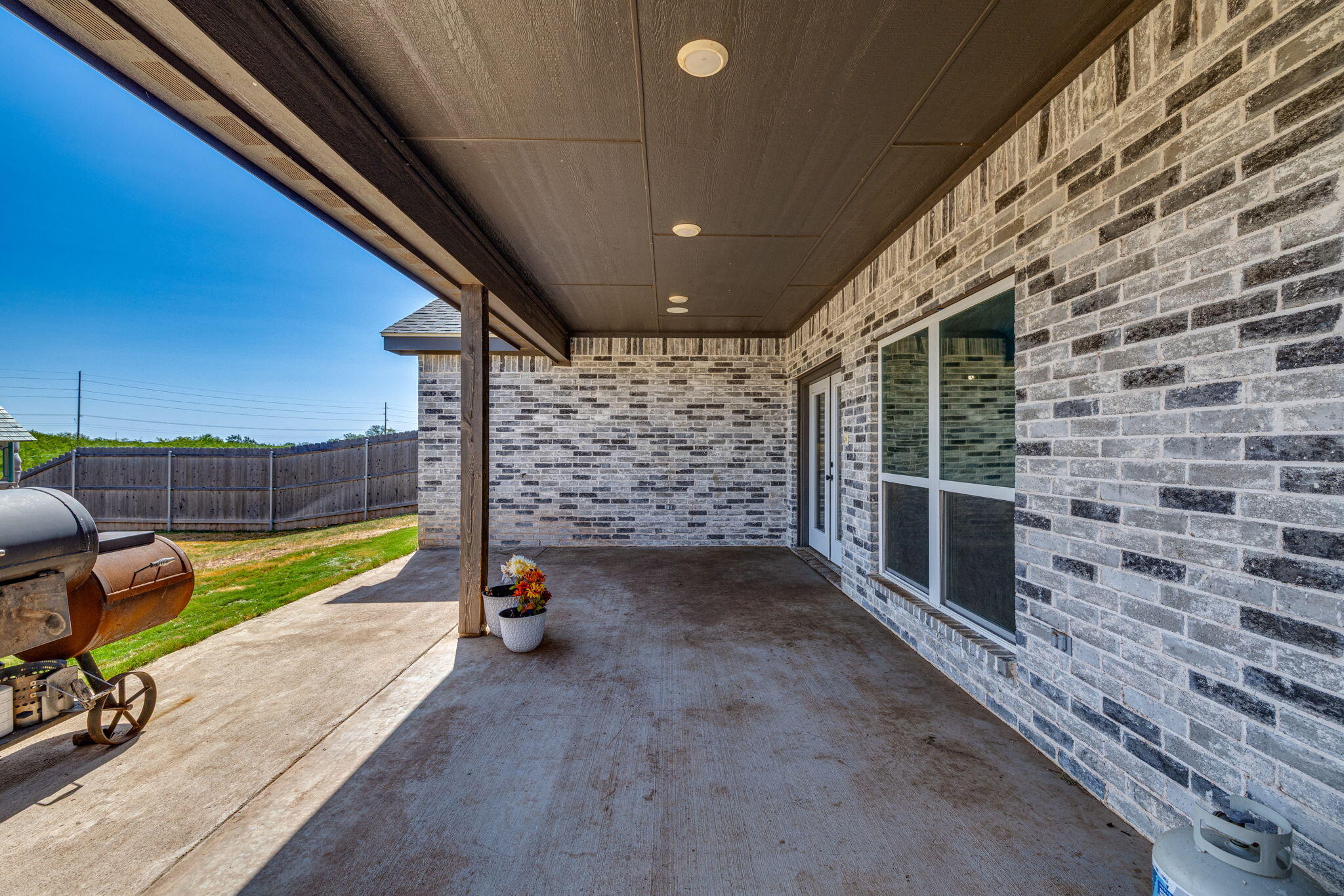 1624 Amberton Parkway Property Photo 24