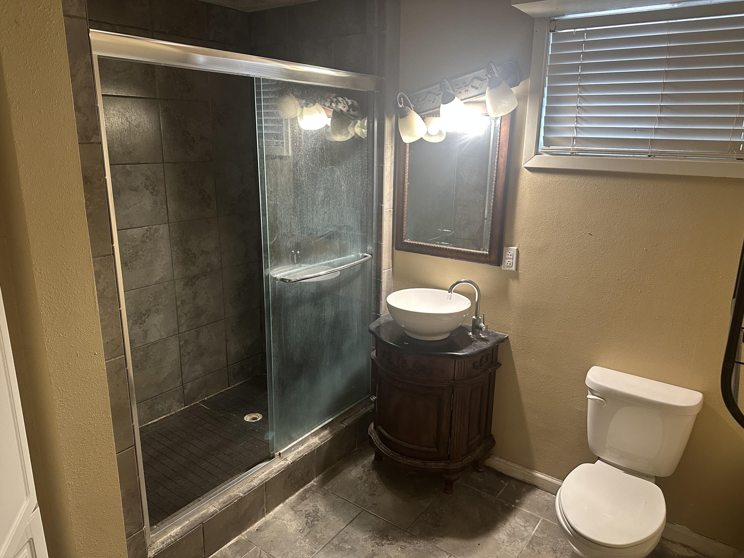 1427 S Park Street Property Photo 23