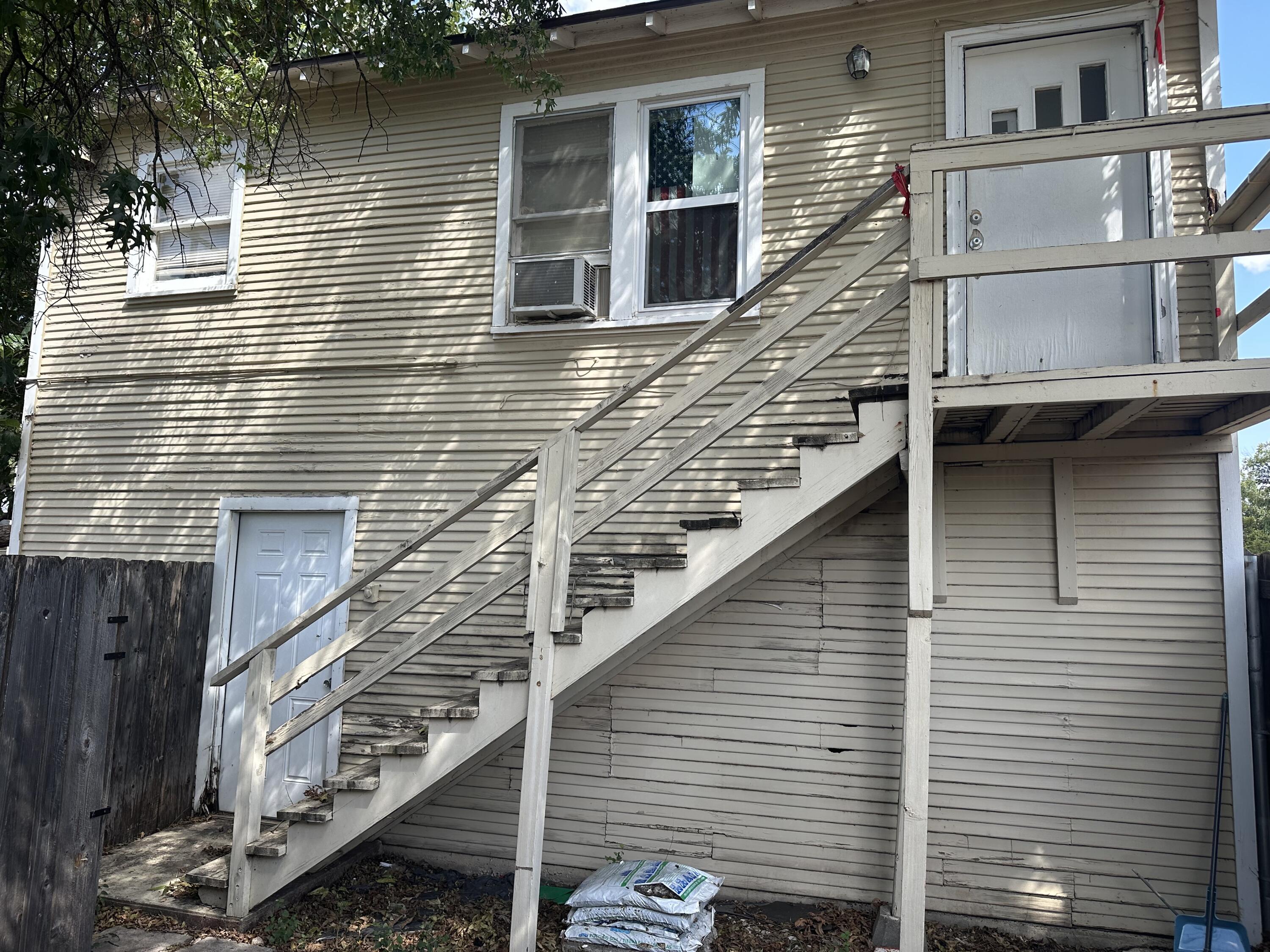 1427 S Park Street Property Photo 27