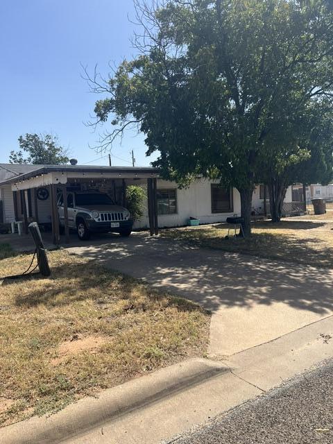 2124 Wade Street Property Photo 1