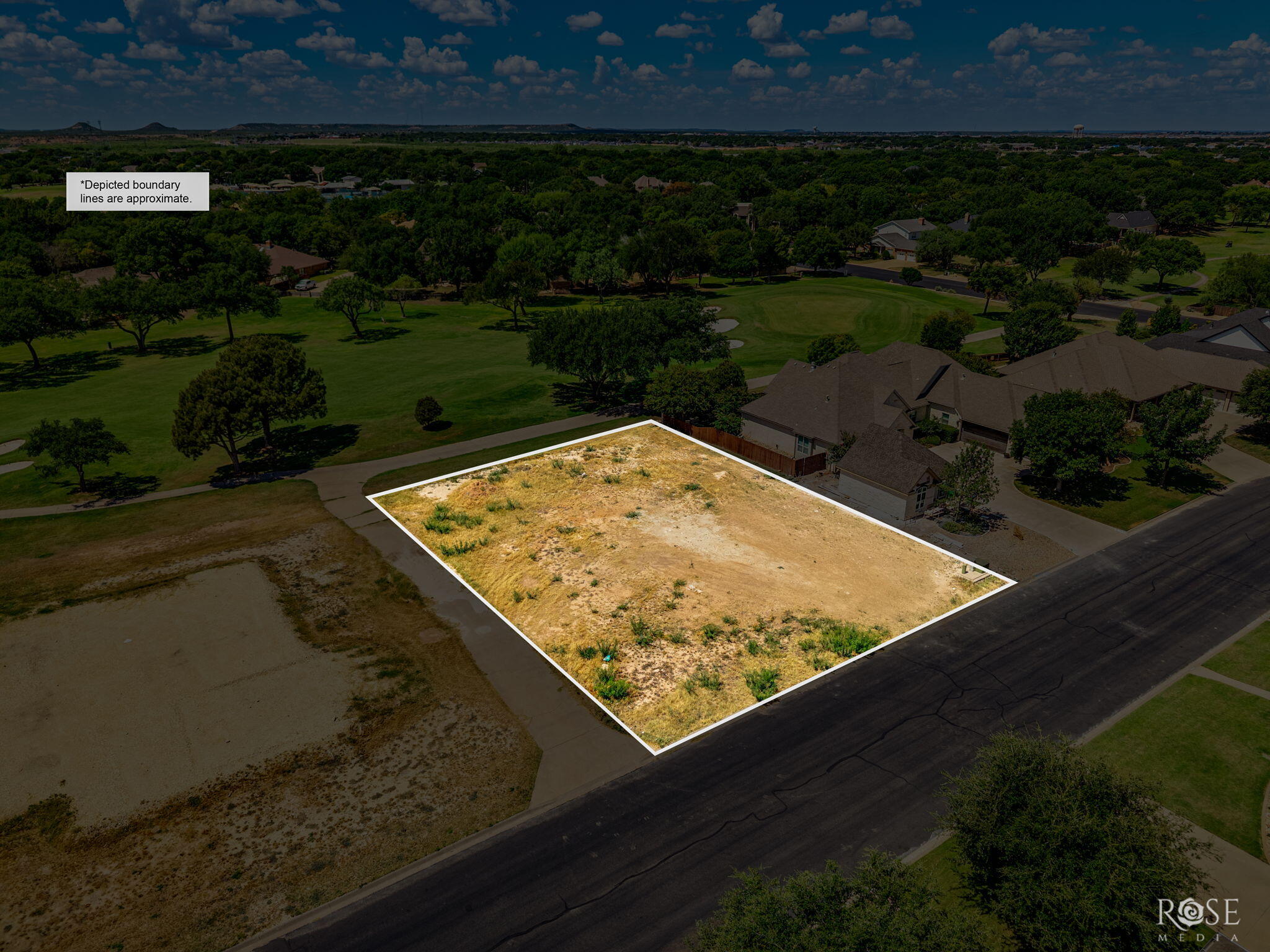 5513 Enclave Court Property Photo 1