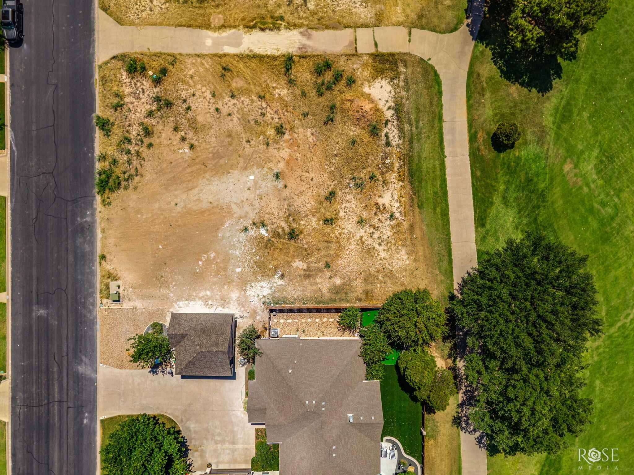 5513 Enclave Court Property Photo 2