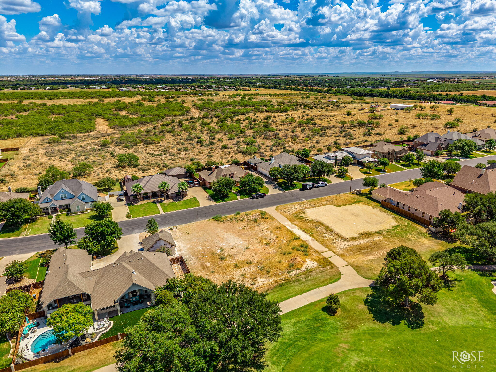 5513 Enclave Court Property Photo 7